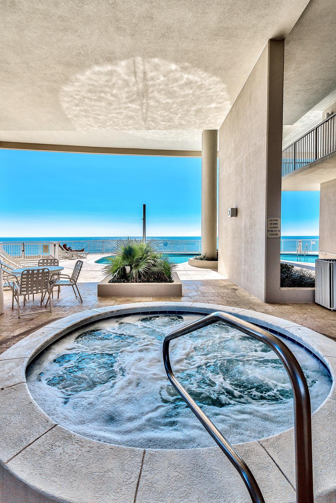 PALAZZO CONDOMINIUM - Residential