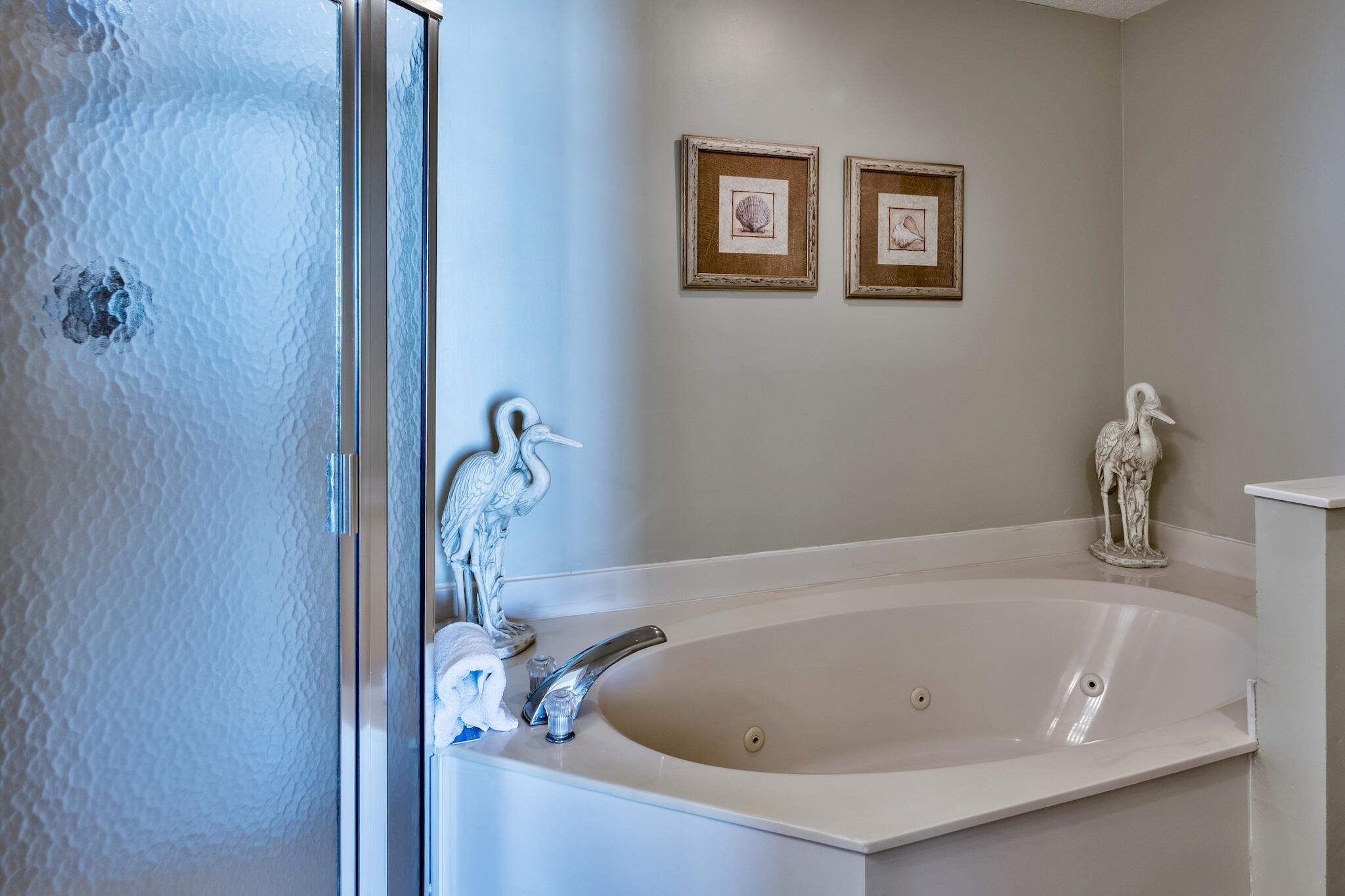 STERLING SANDS CONDO - Residential