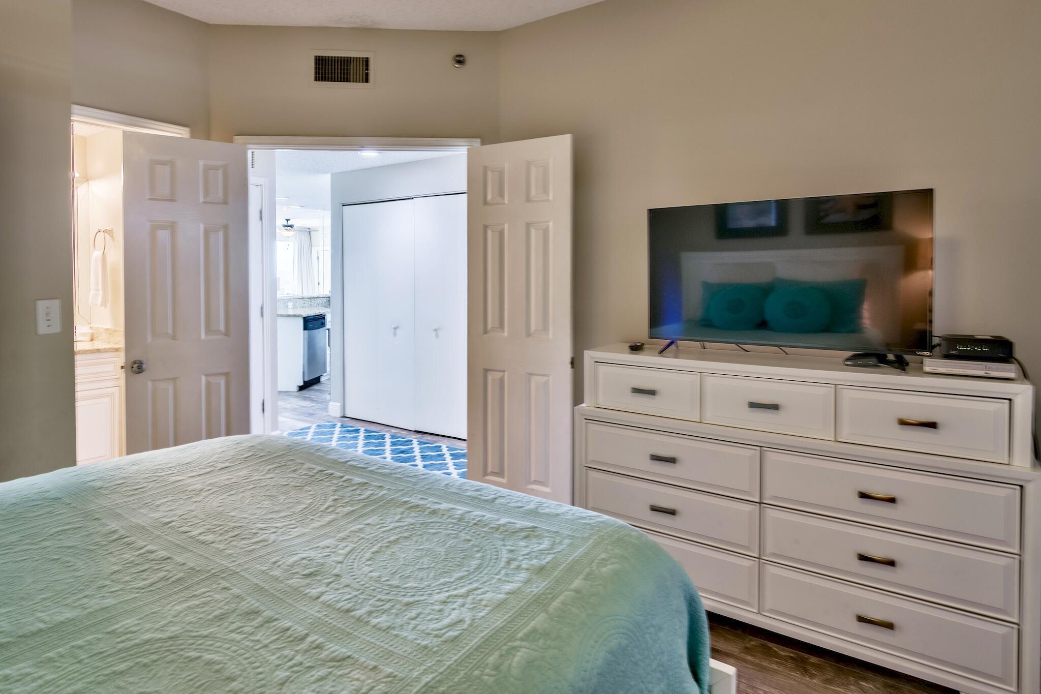 STERLING SANDS CONDO - Residential