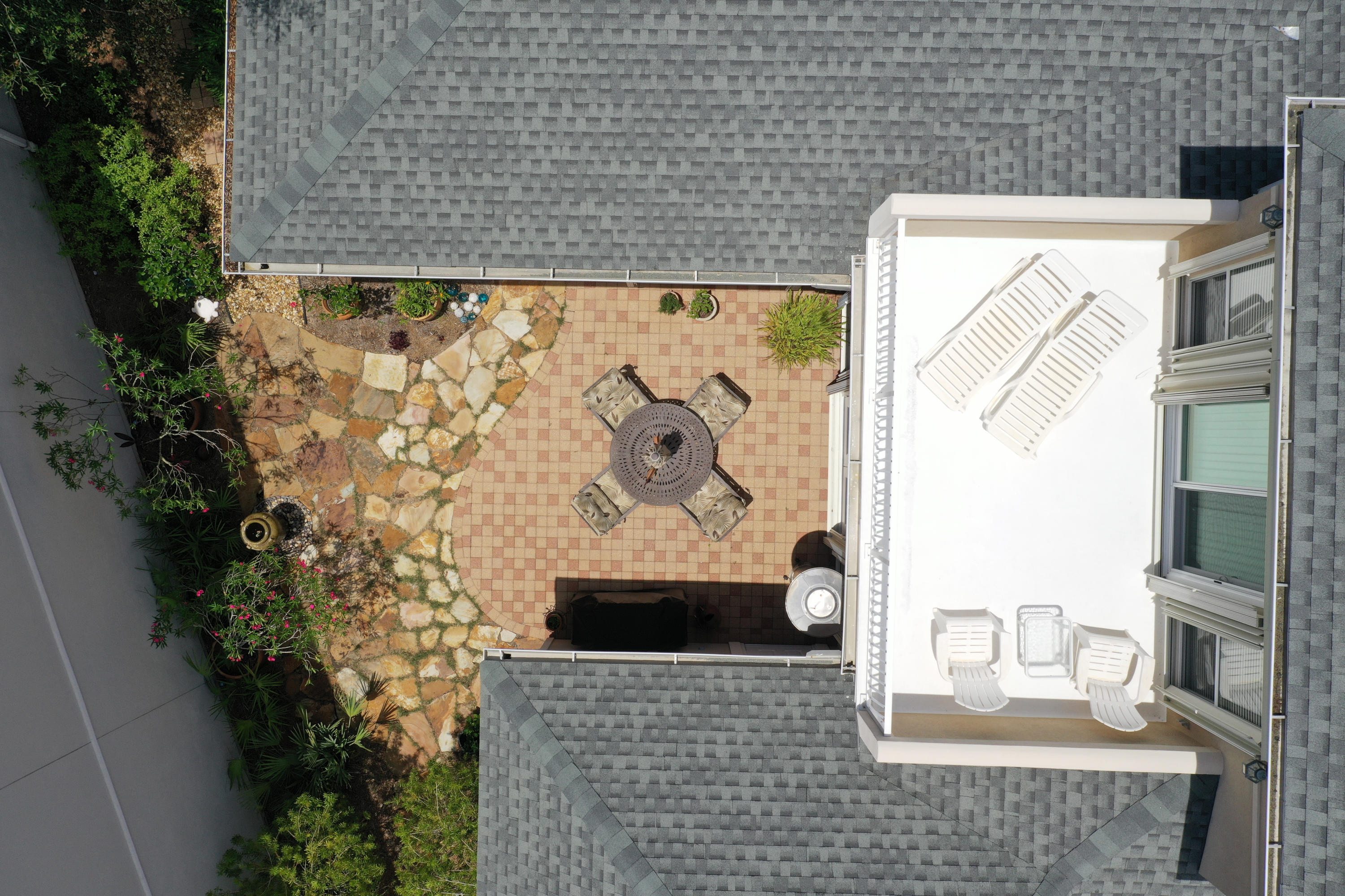 FAIRWAY VILLAS - Residential