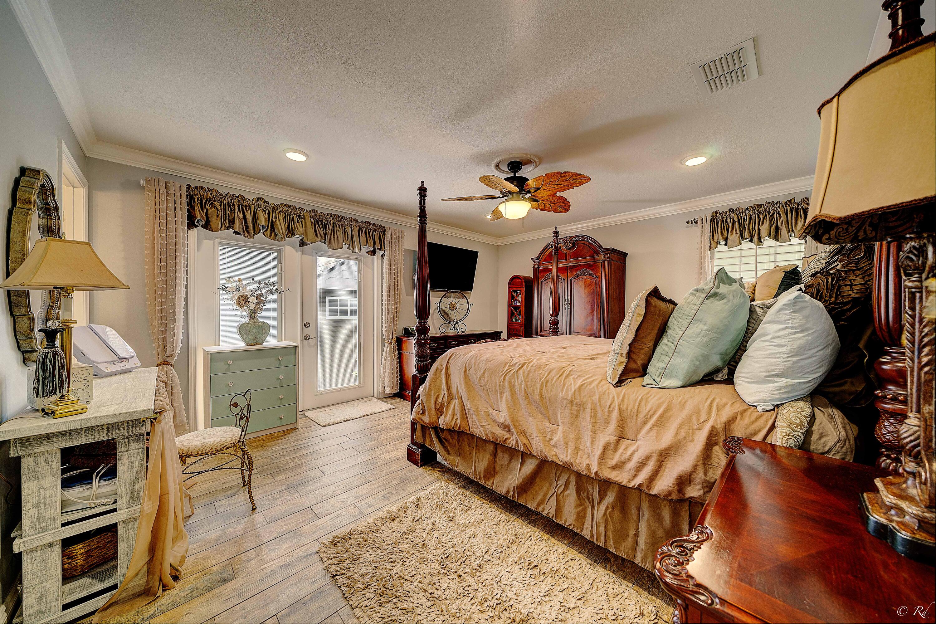 MIRAMAR HEIGHTS - Residential