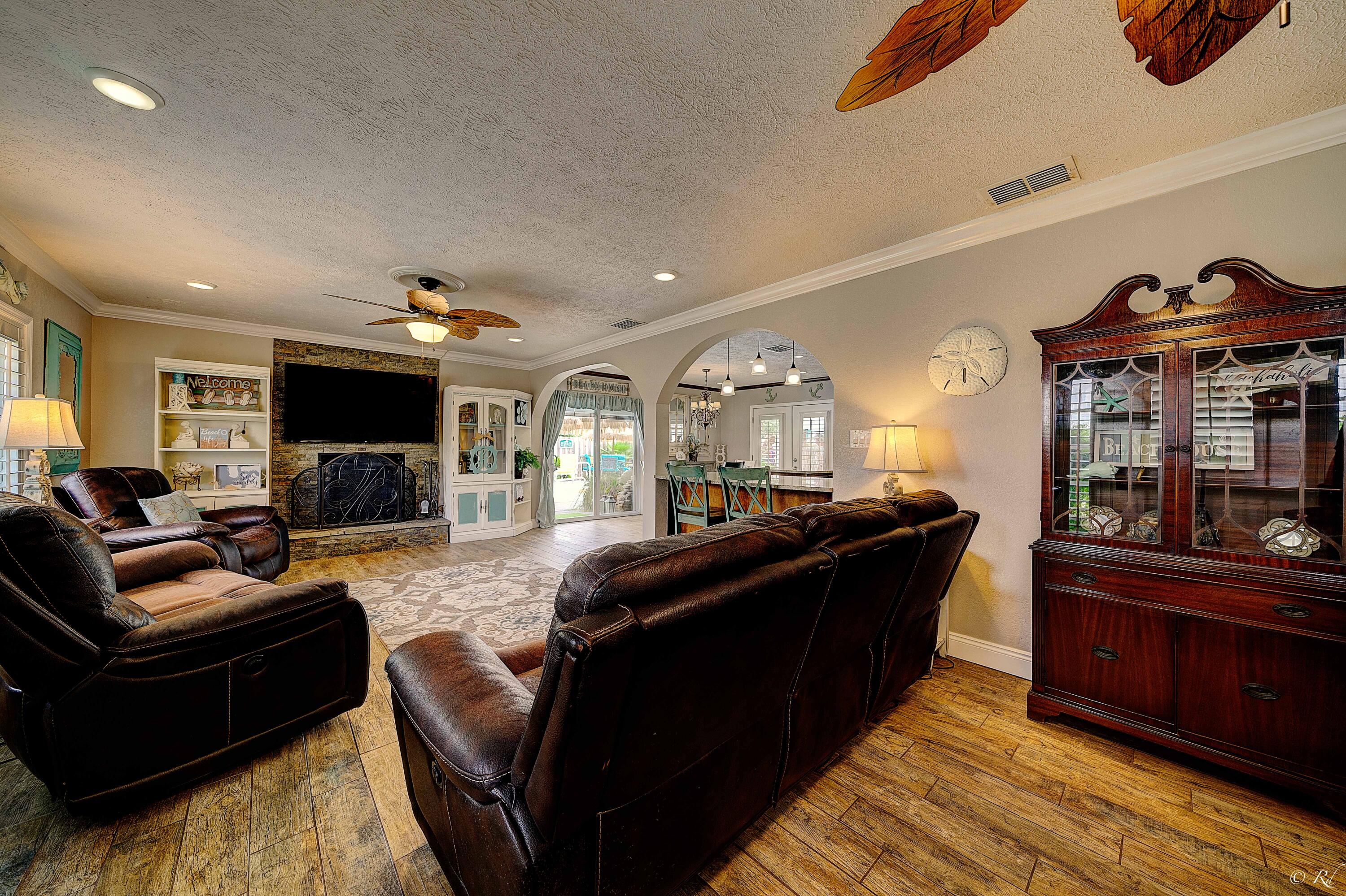 MIRAMAR HEIGHTS - Residential