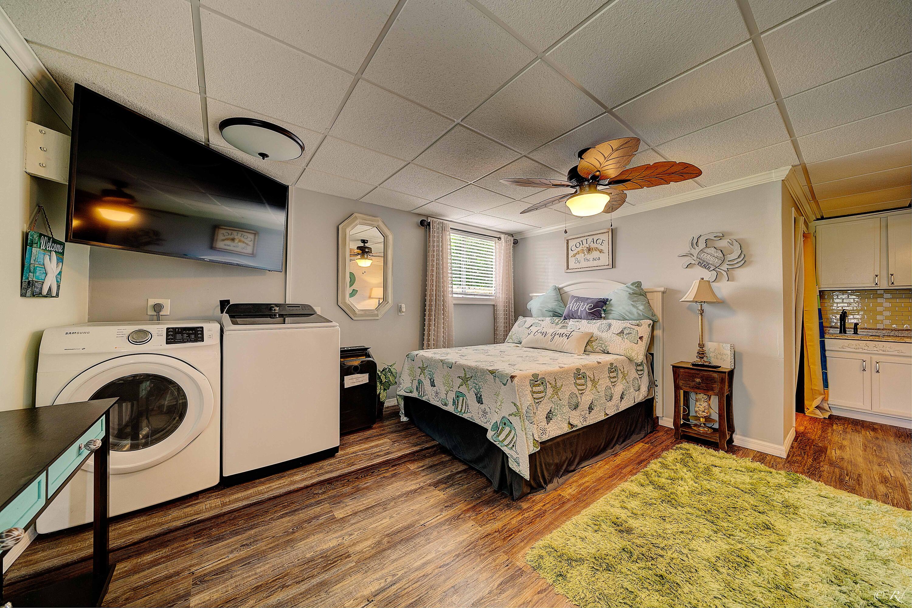 MIRAMAR HEIGHTS - Residential