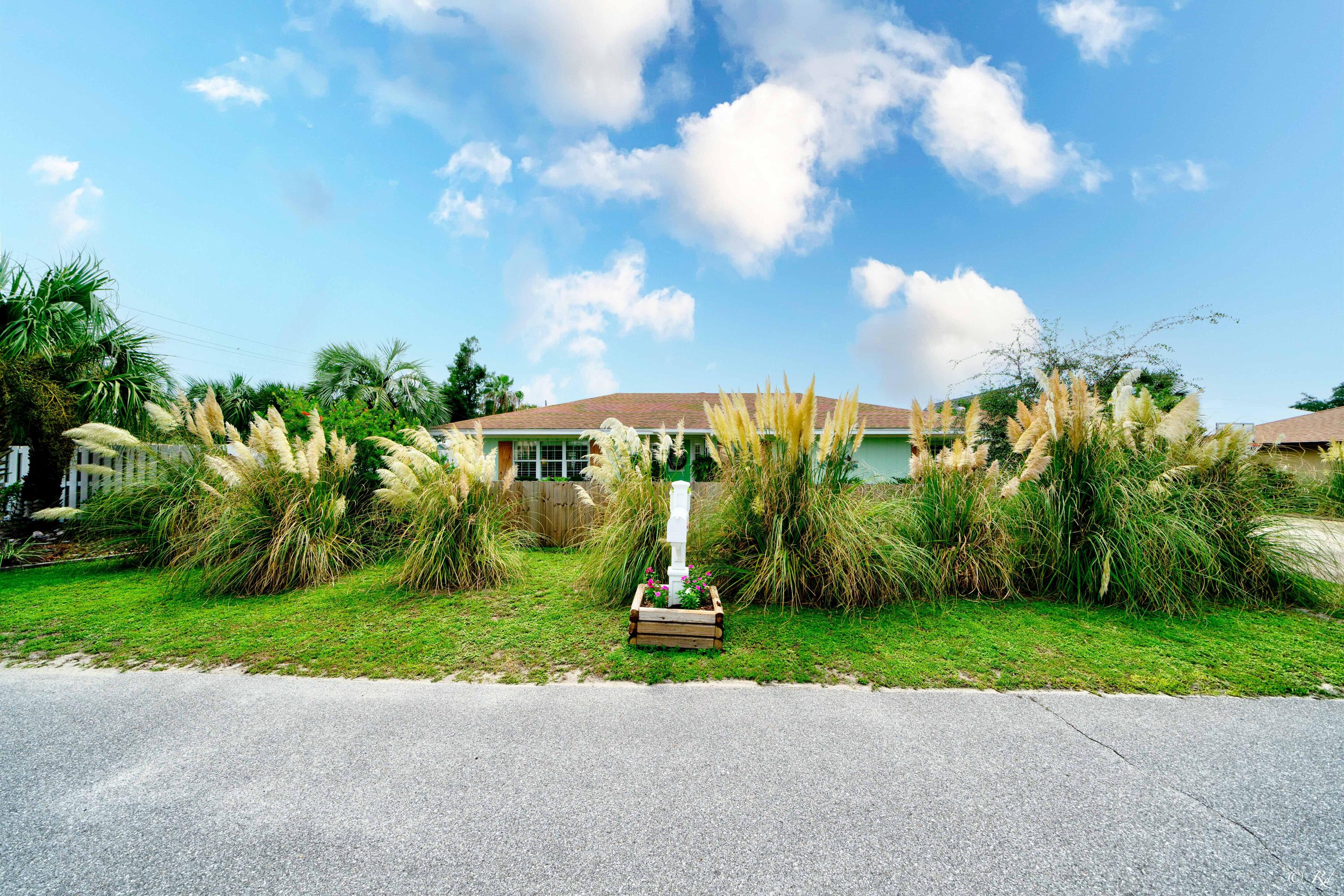 MIRAMAR HEIGHTS - Residential