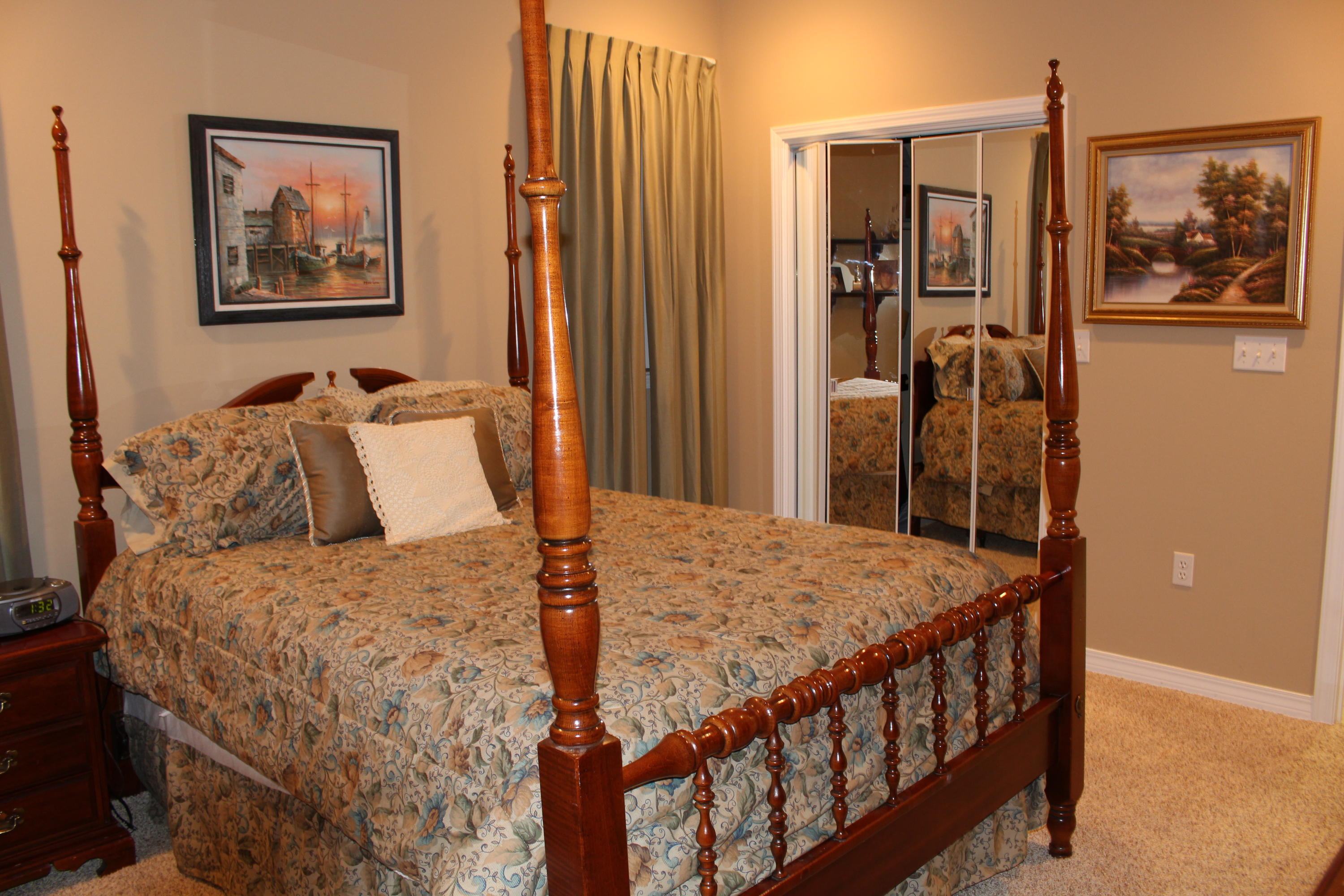 DANA POINTE - Residential