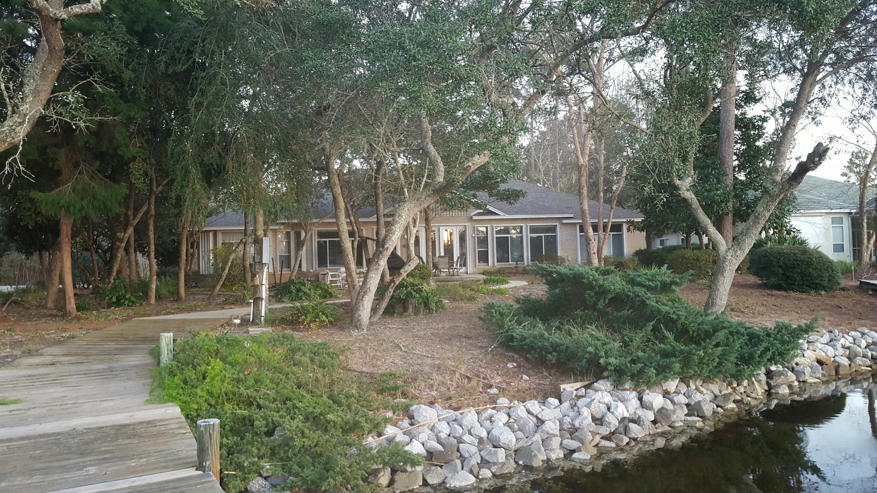 DANA POINTE - Residential