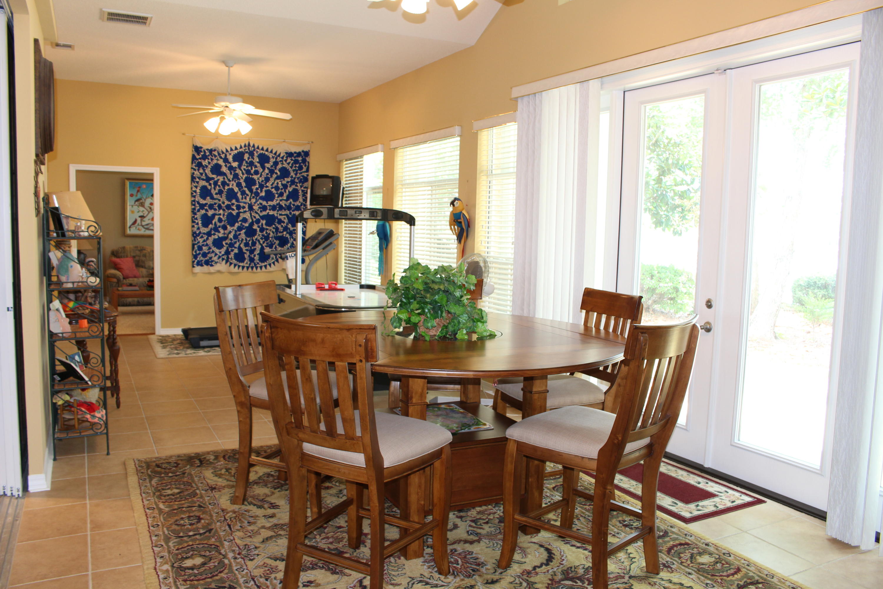 DANA POINTE - Residential