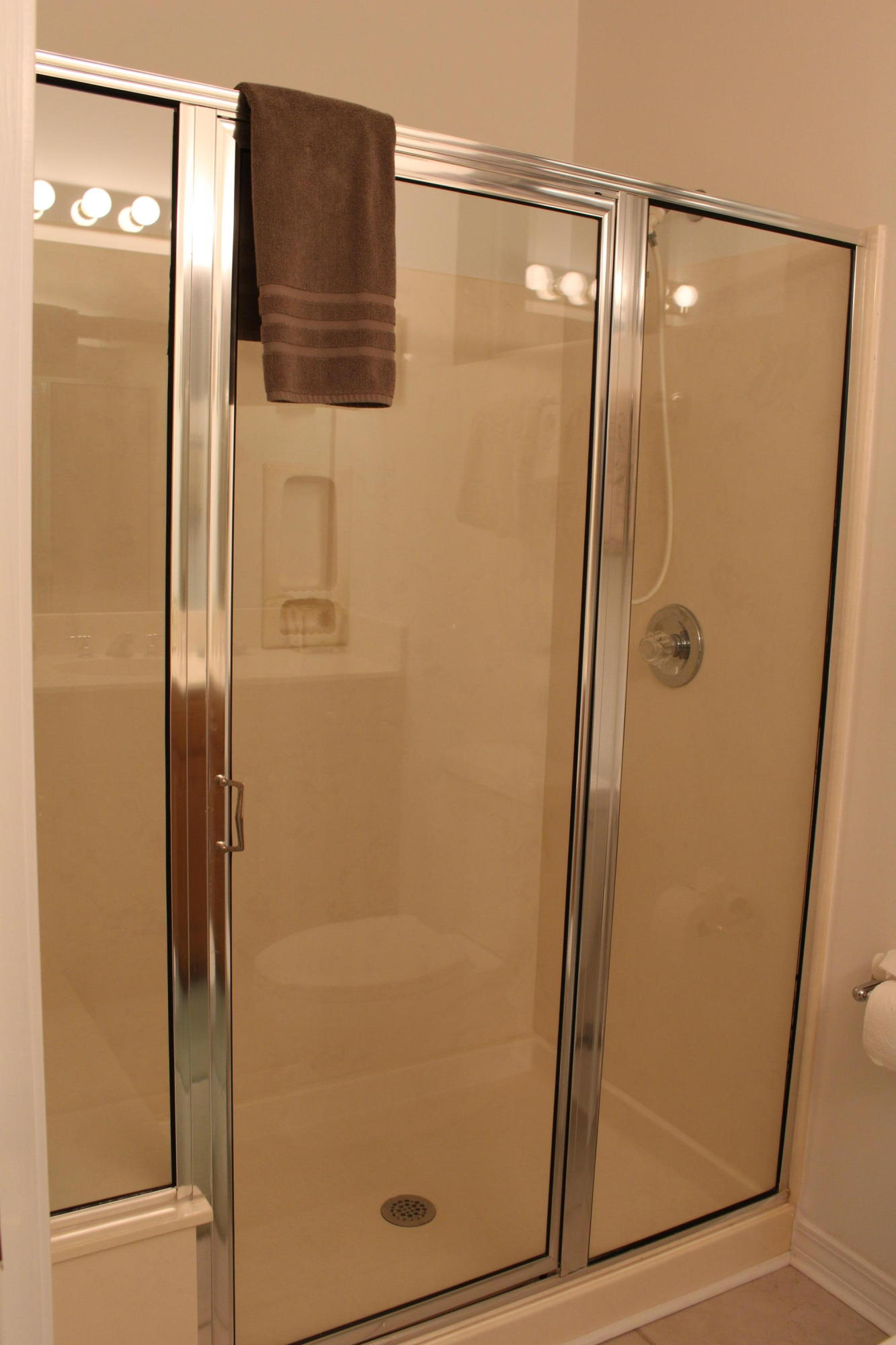 DANA POINTE - Residential