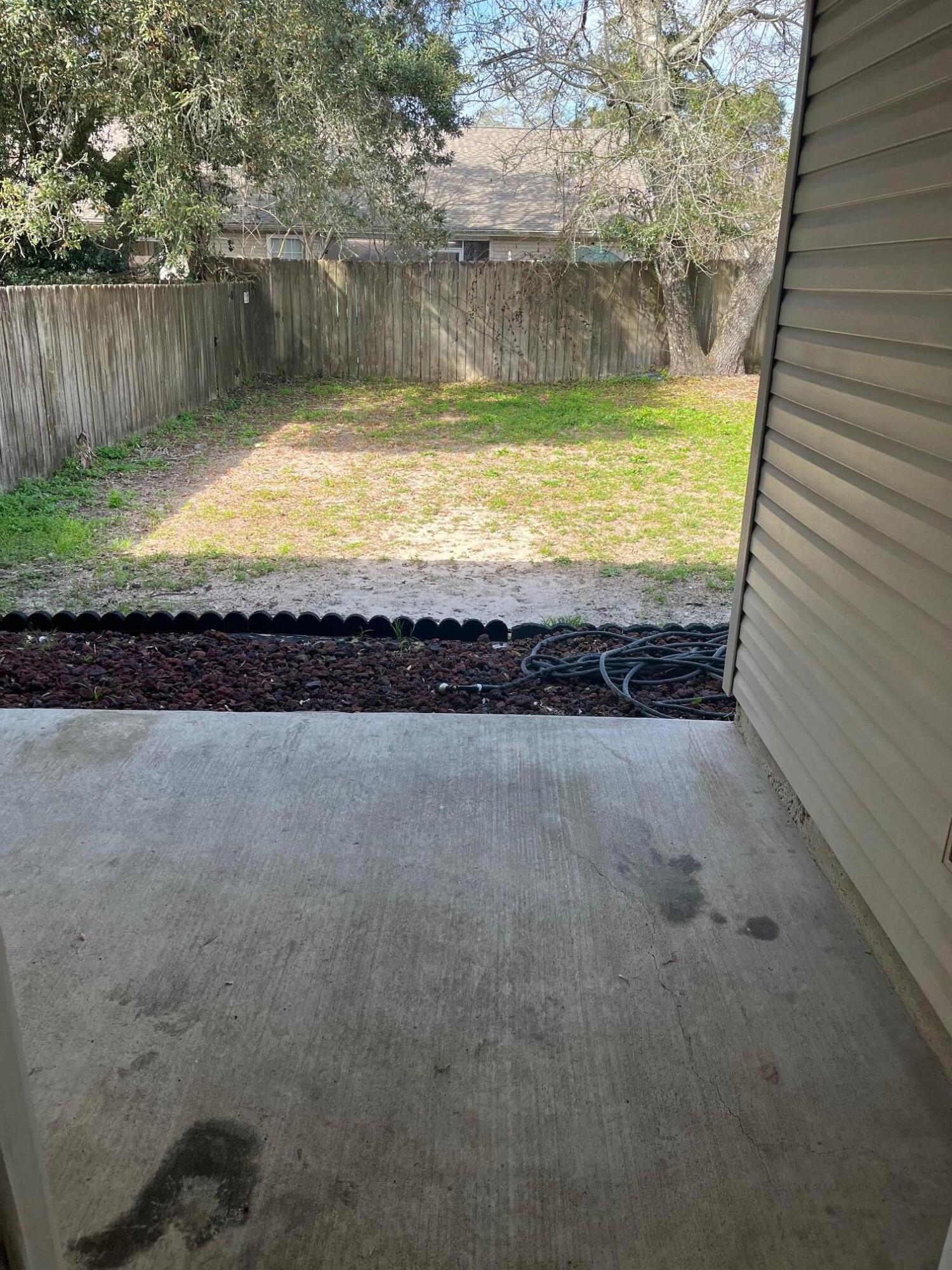 SHANYN TAYLOR OAKS - Residential