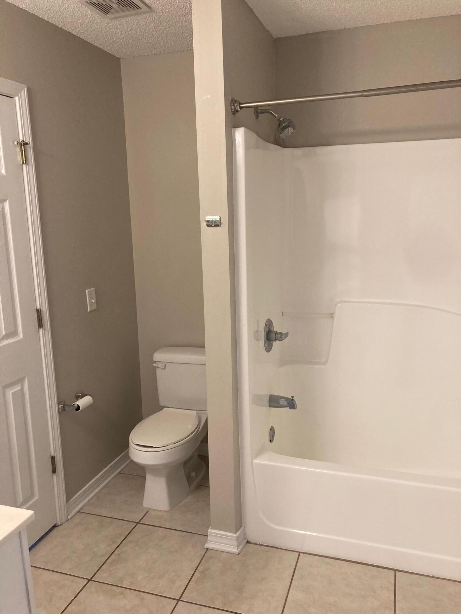 SHANYN TAYLOR OAKS - Residential