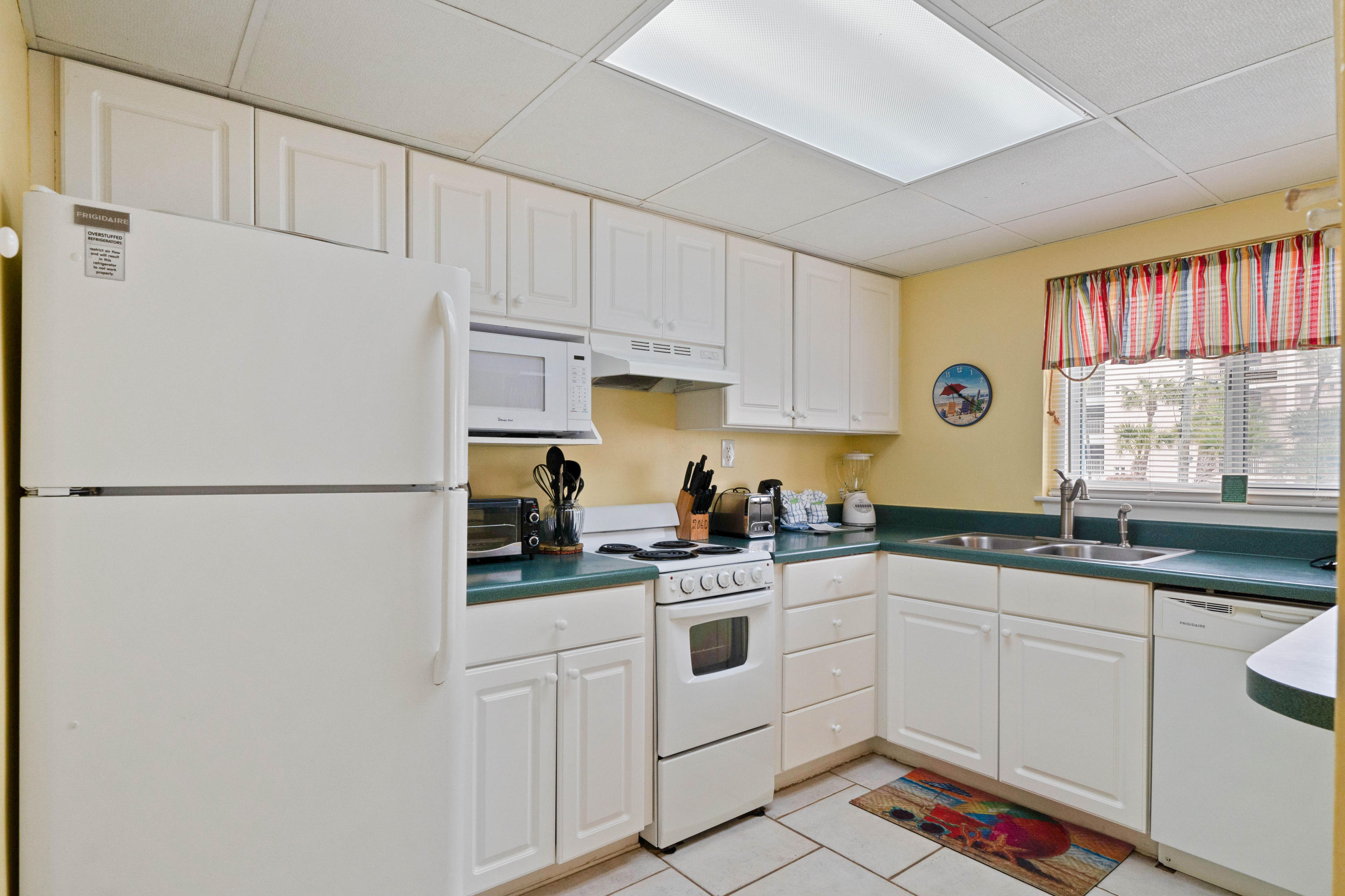 SEASPRAY CONDO - Residential