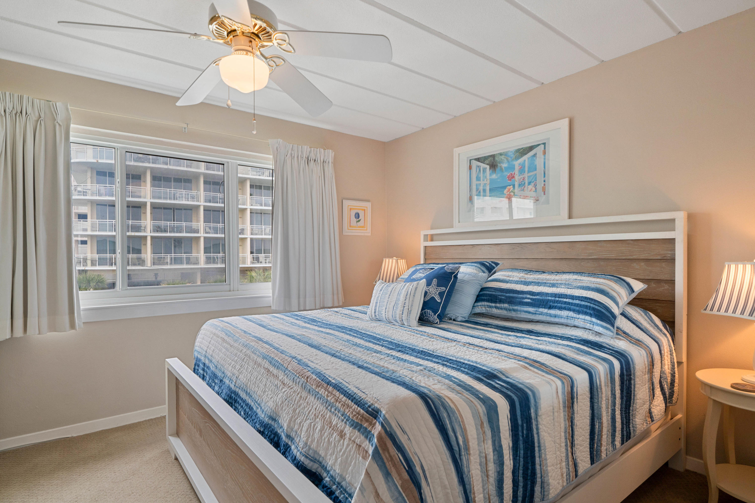 SEASPRAY CONDO - Residential
