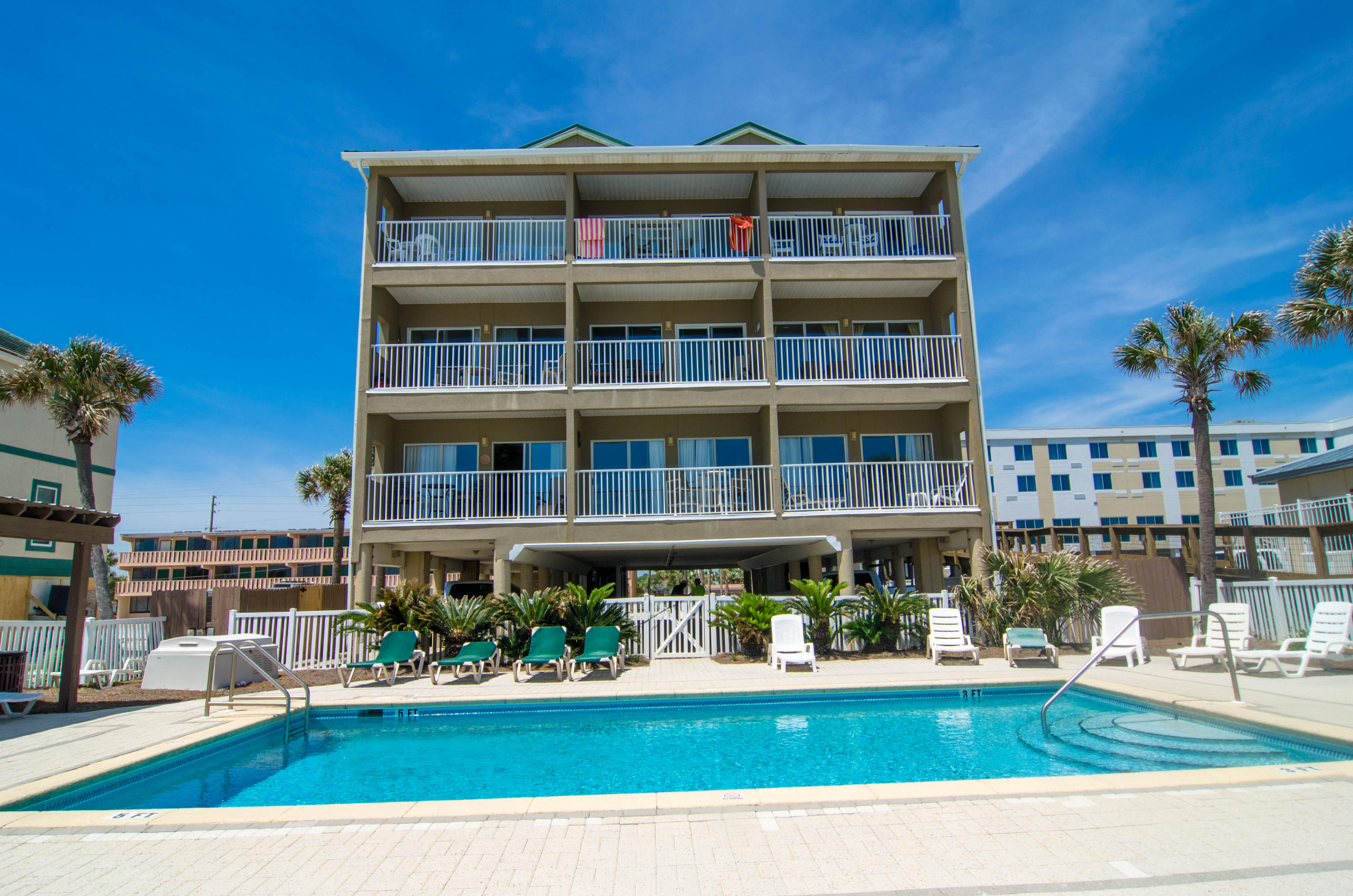 VERANDA CONDO - Residential