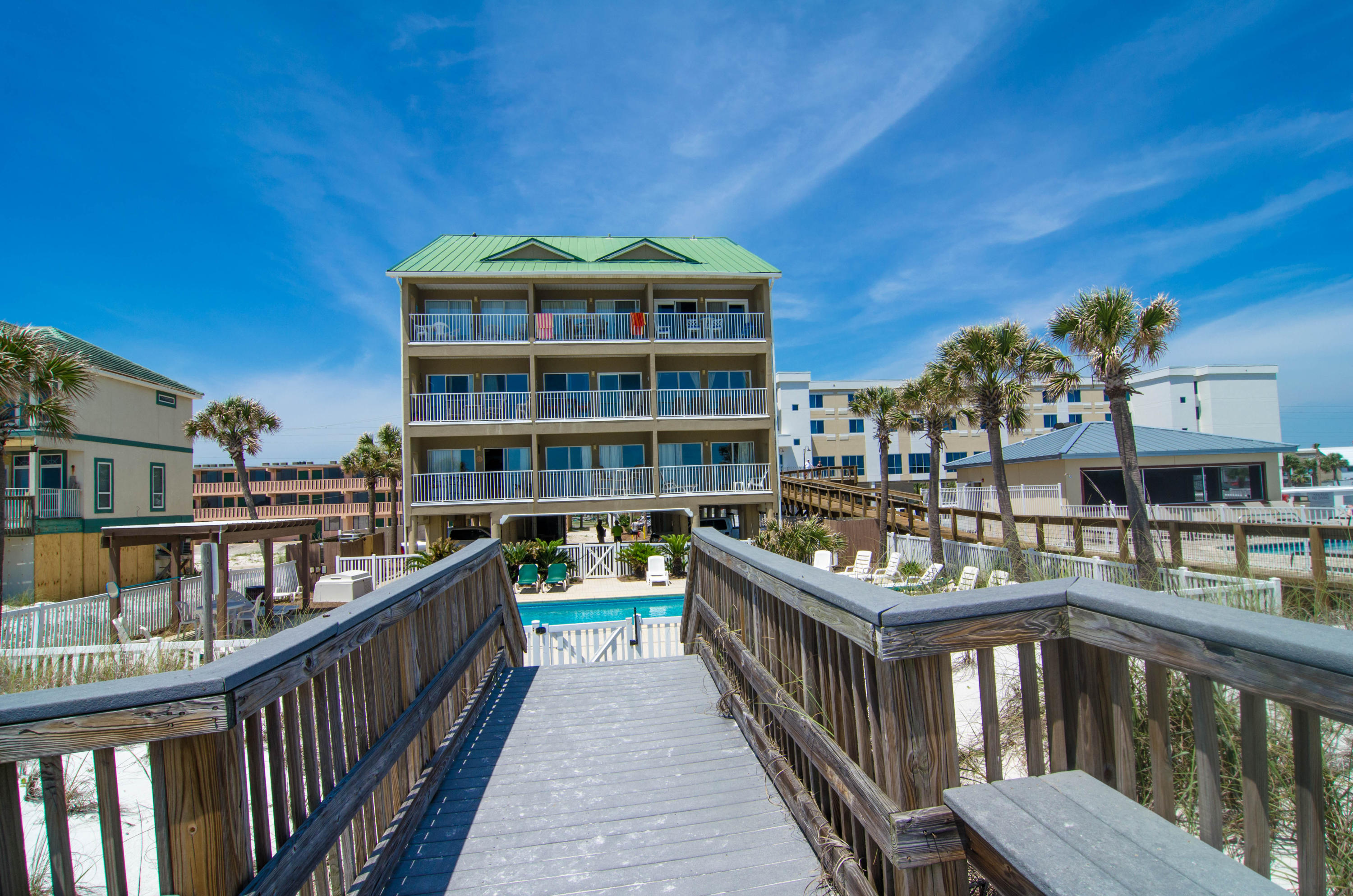 VERANDA CONDO - Residential