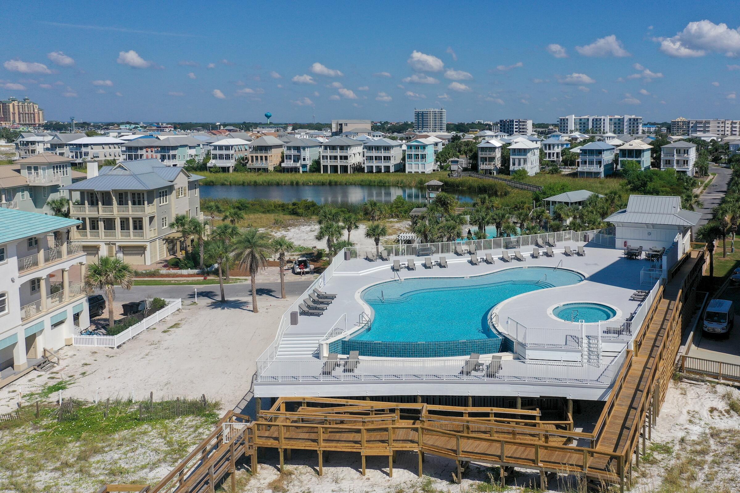 Destin Pointe - Residential
