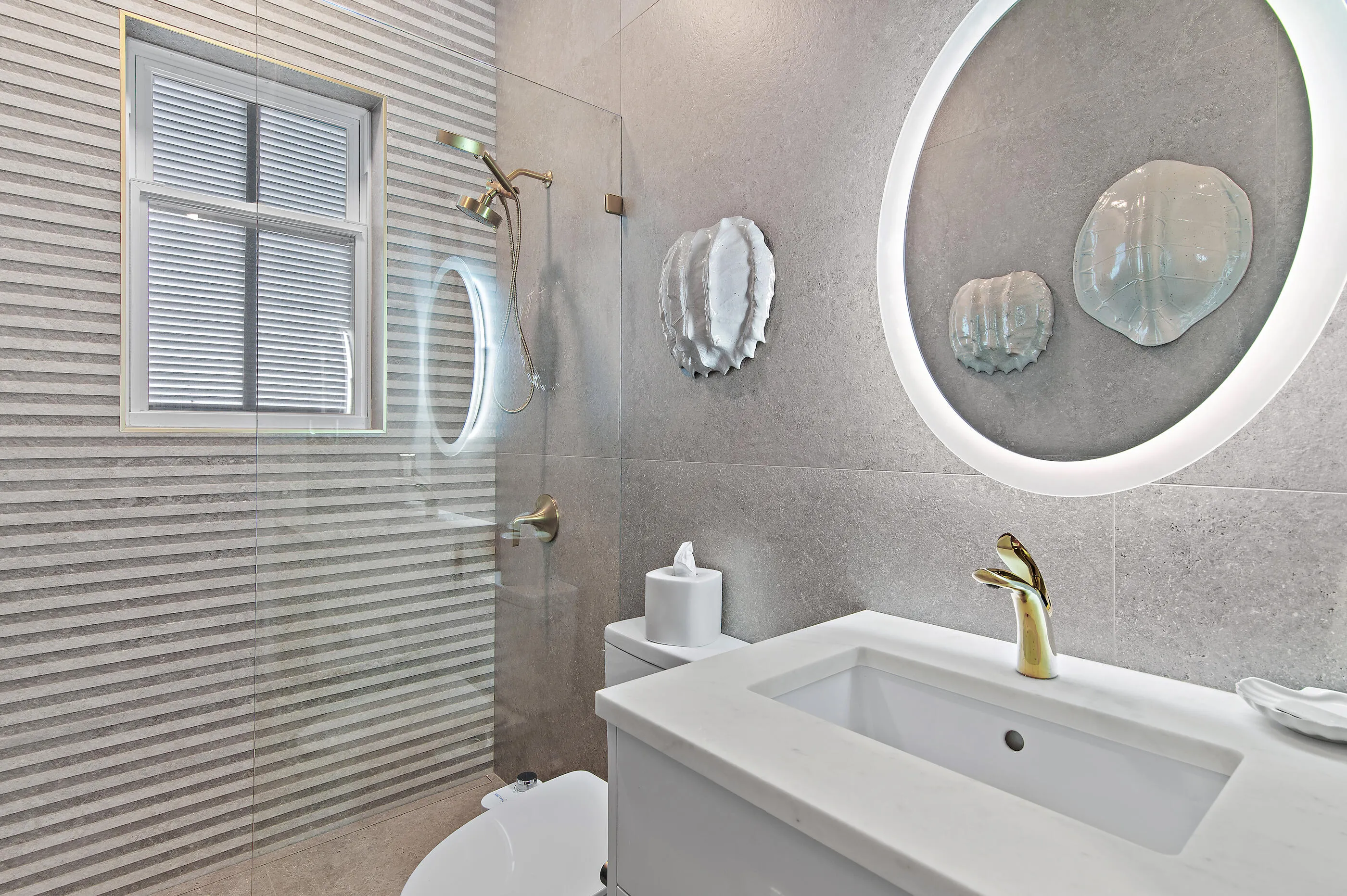 Destin, Florida, 32541, United States, 3 Bedrooms Bedrooms, ,3 BathroomsBathrooms,Residential,Active,1972061