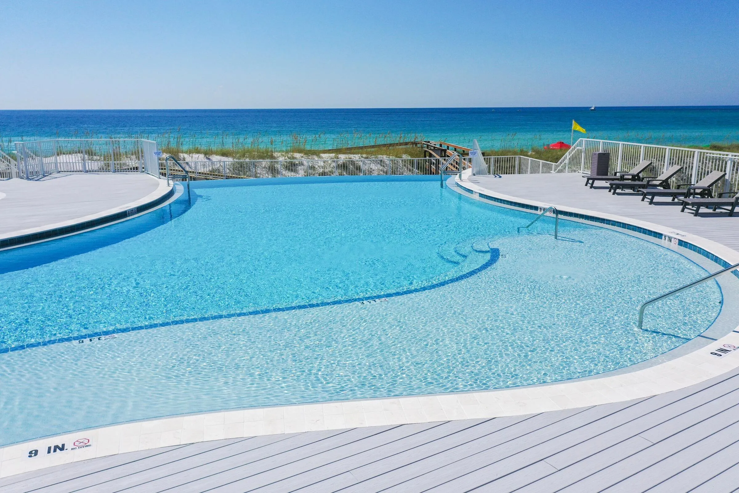 Destin, Florida, 32541, United States, 3 Bedrooms Bedrooms, ,3 BathroomsBathrooms,Residential,Active,1972061