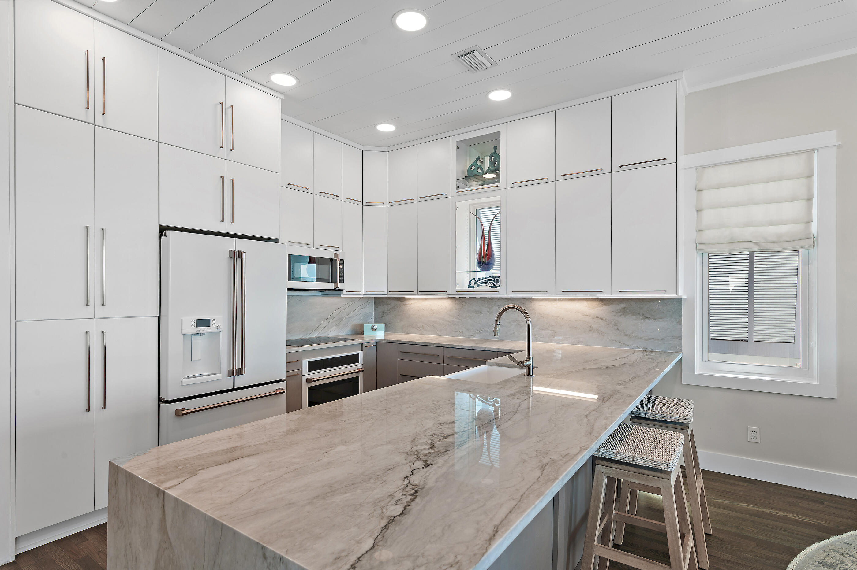 Destin Pointe - Residential