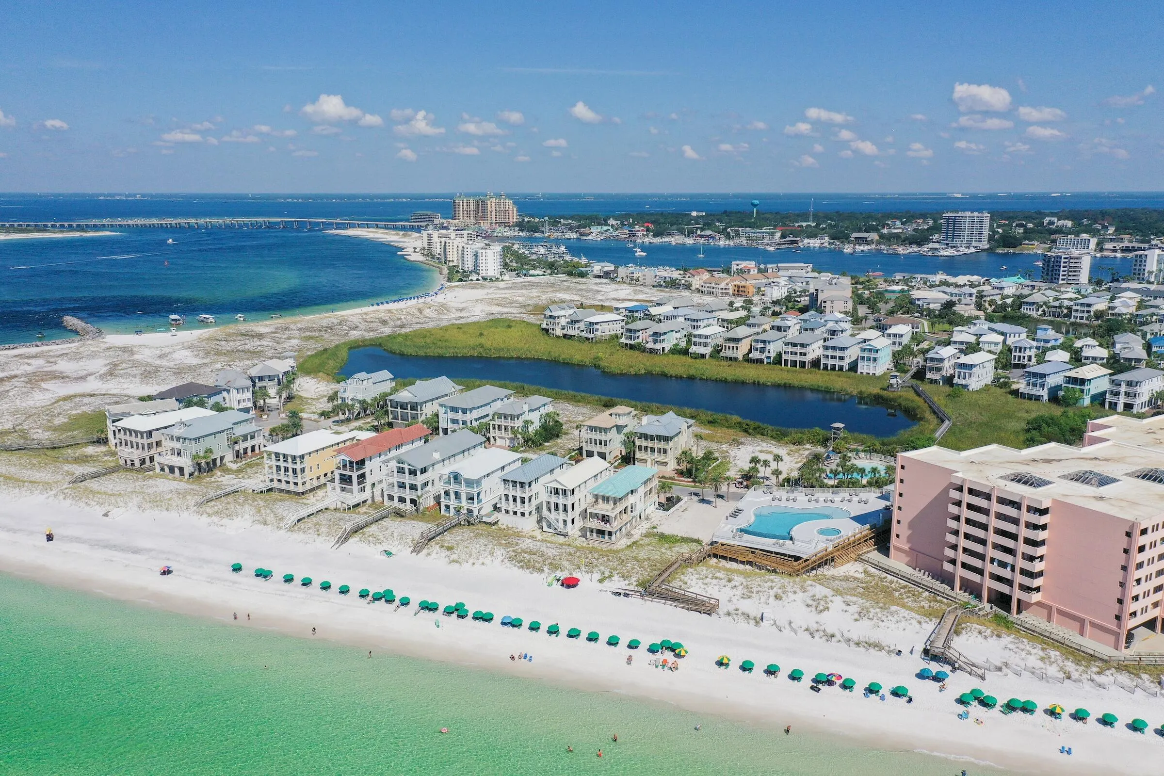 Destin, Florida, 32541, United States, 3 Bedrooms Bedrooms, ,3 BathroomsBathrooms,Residential,Active,1972061