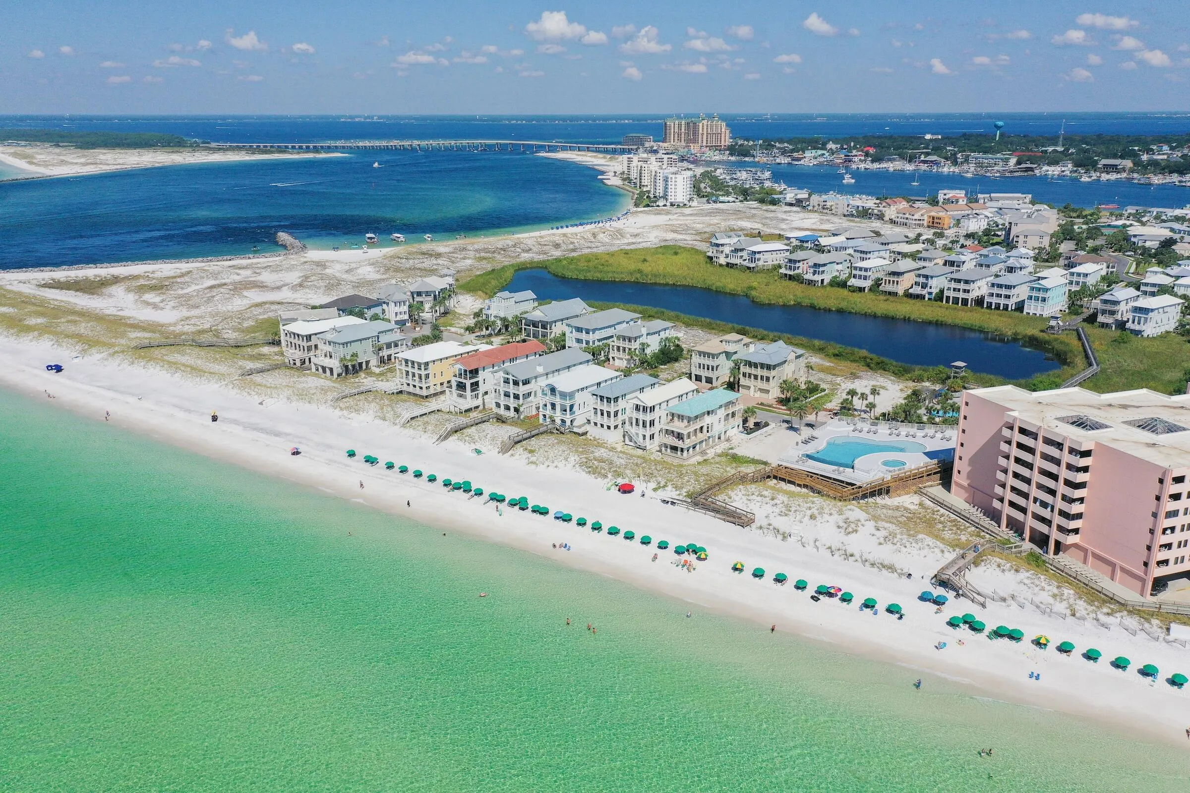 Destin, Florida, 32541, United States, 3 Bedrooms Bedrooms, ,3 BathroomsBathrooms,Residential,Active,1972061