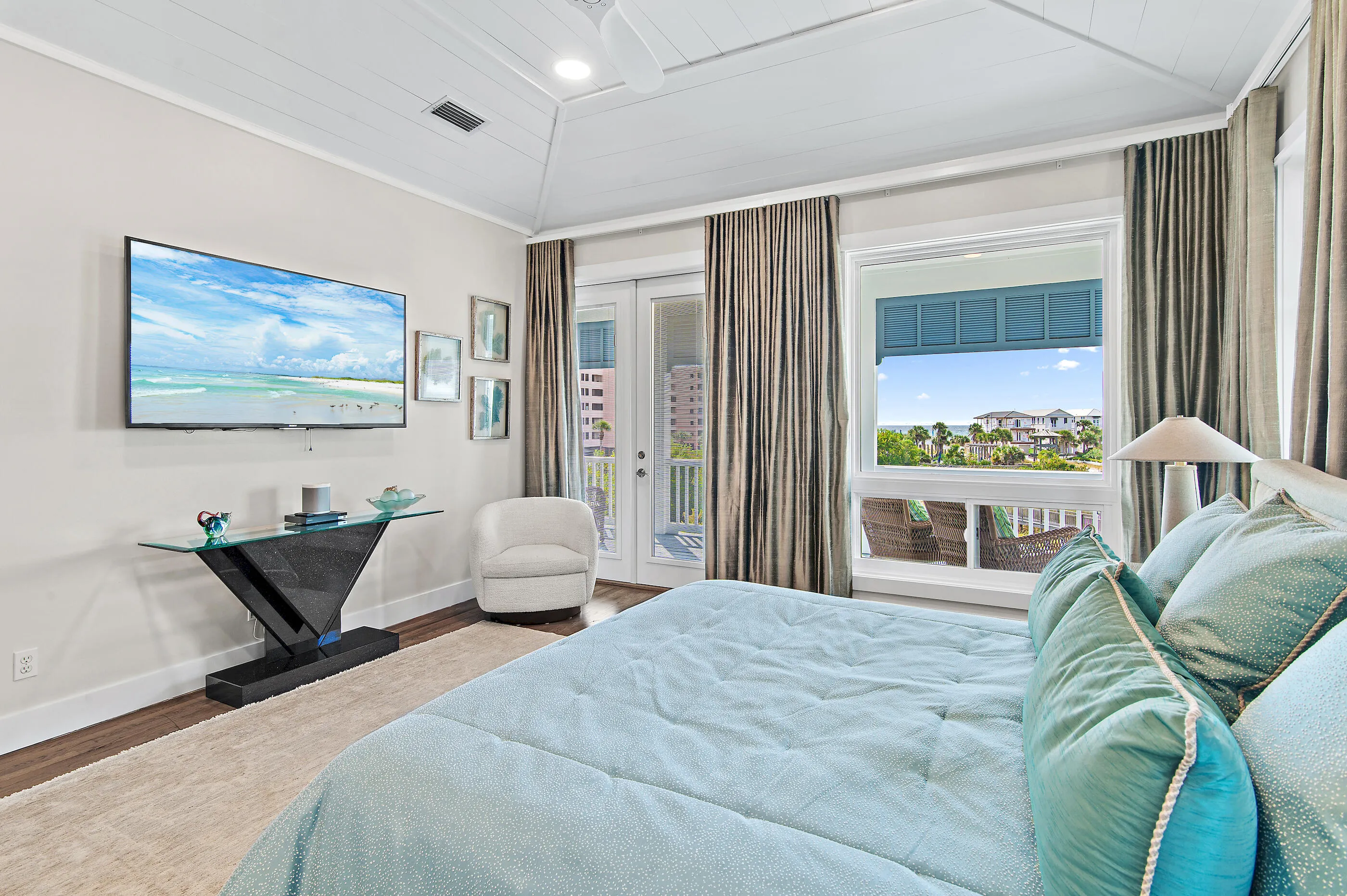 Destin, Florida, 32541, United States, 3 Bedrooms Bedrooms, ,3 BathroomsBathrooms,Residential,Active,1972061