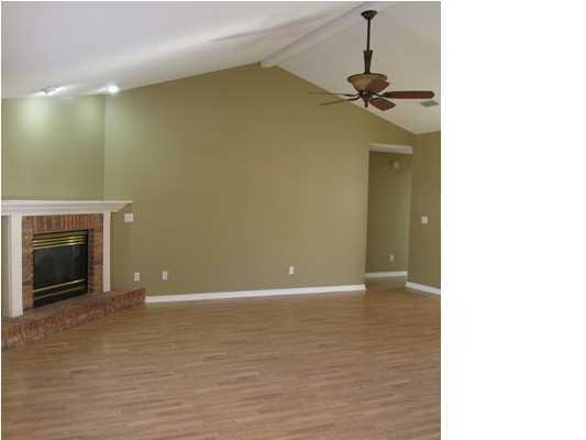 EAGLES LANDING S/D - Residential Lease