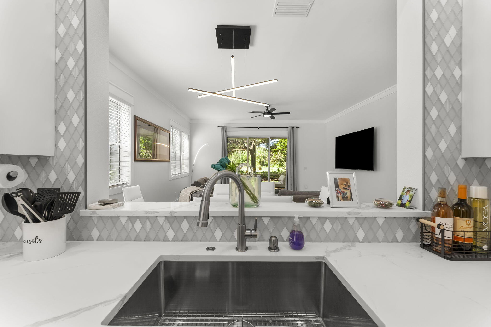 REGATTA BAY GOLF VILLAS - Residential