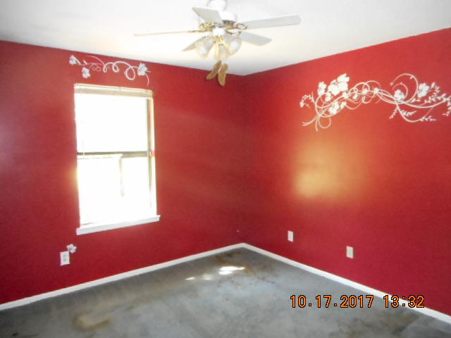 NO RECORDED SUBDIVISION - Residential