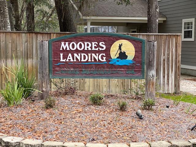 MOORES LANDING - Residential