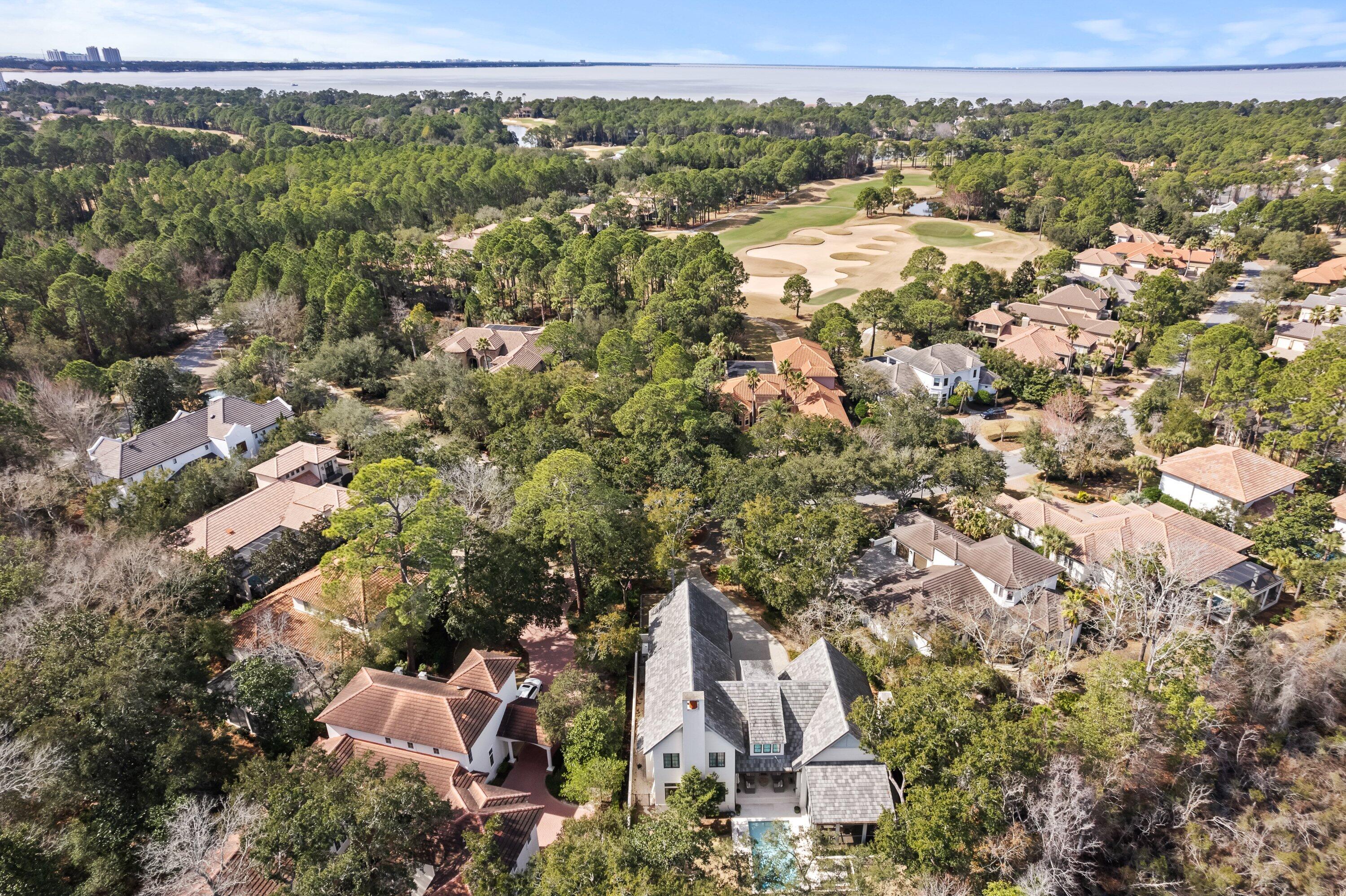 BURNT PINE - Residential