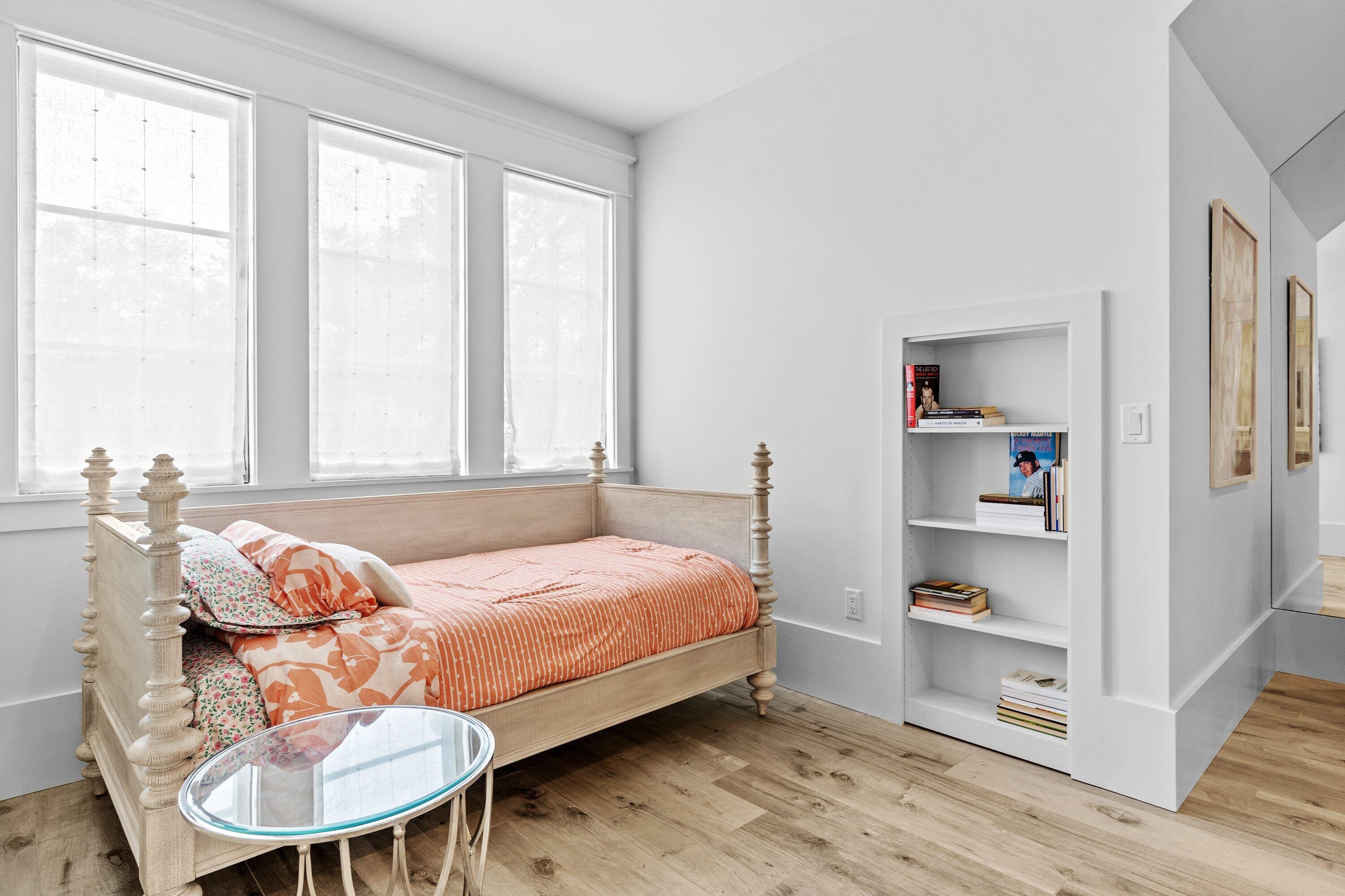 BURNT PINE - Residential