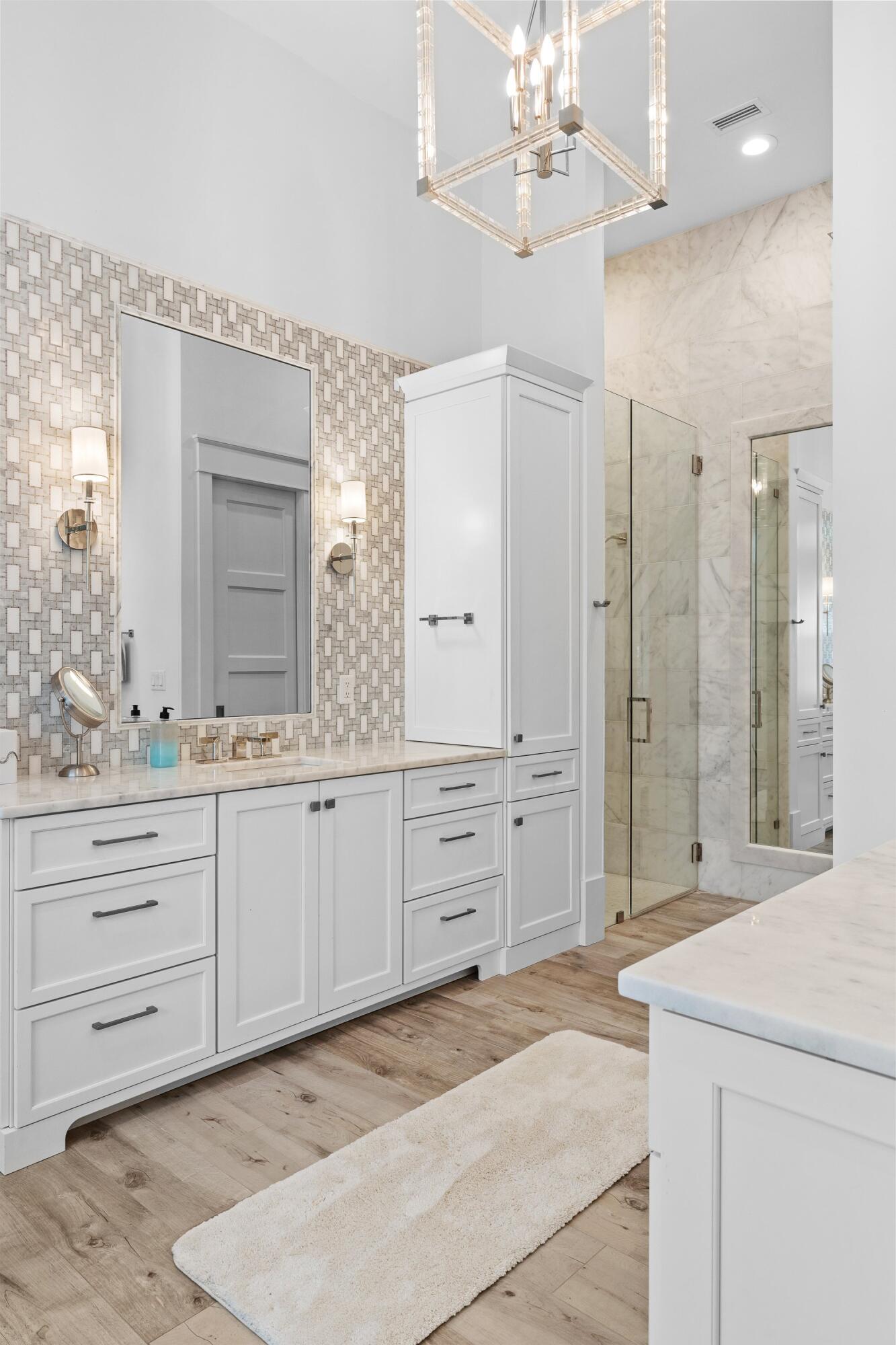 BURNT PINE - Residential