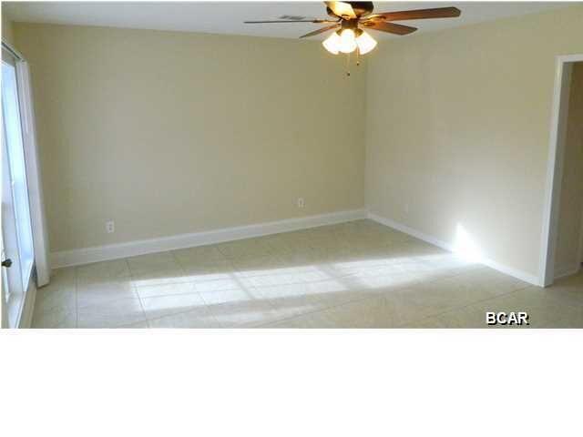 HOLIDAY BEACH UNIT #8 - Residential