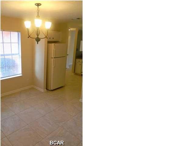 HOLIDAY BEACH UNIT #8 - Residential