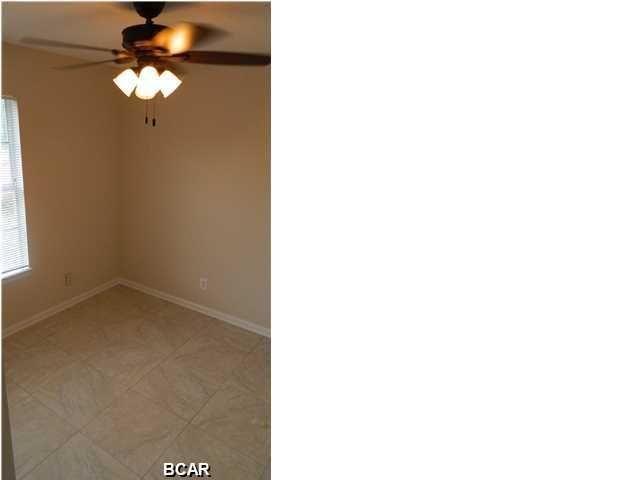 HOLIDAY BEACH UNIT #8 - Residential