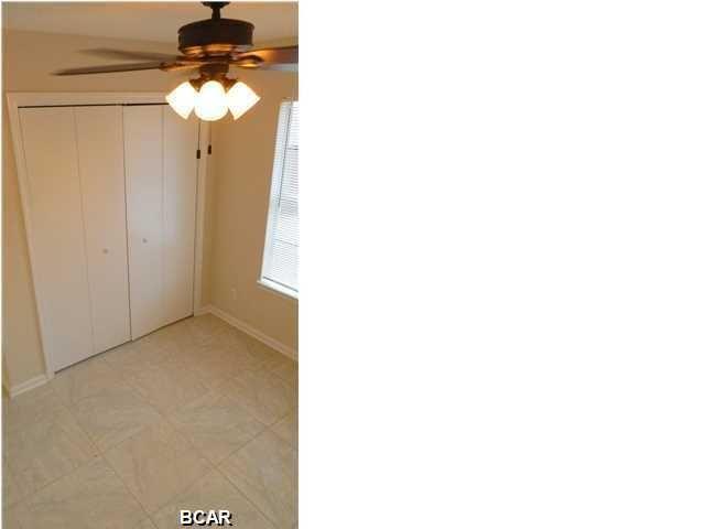 HOLIDAY BEACH UNIT #8 - Residential