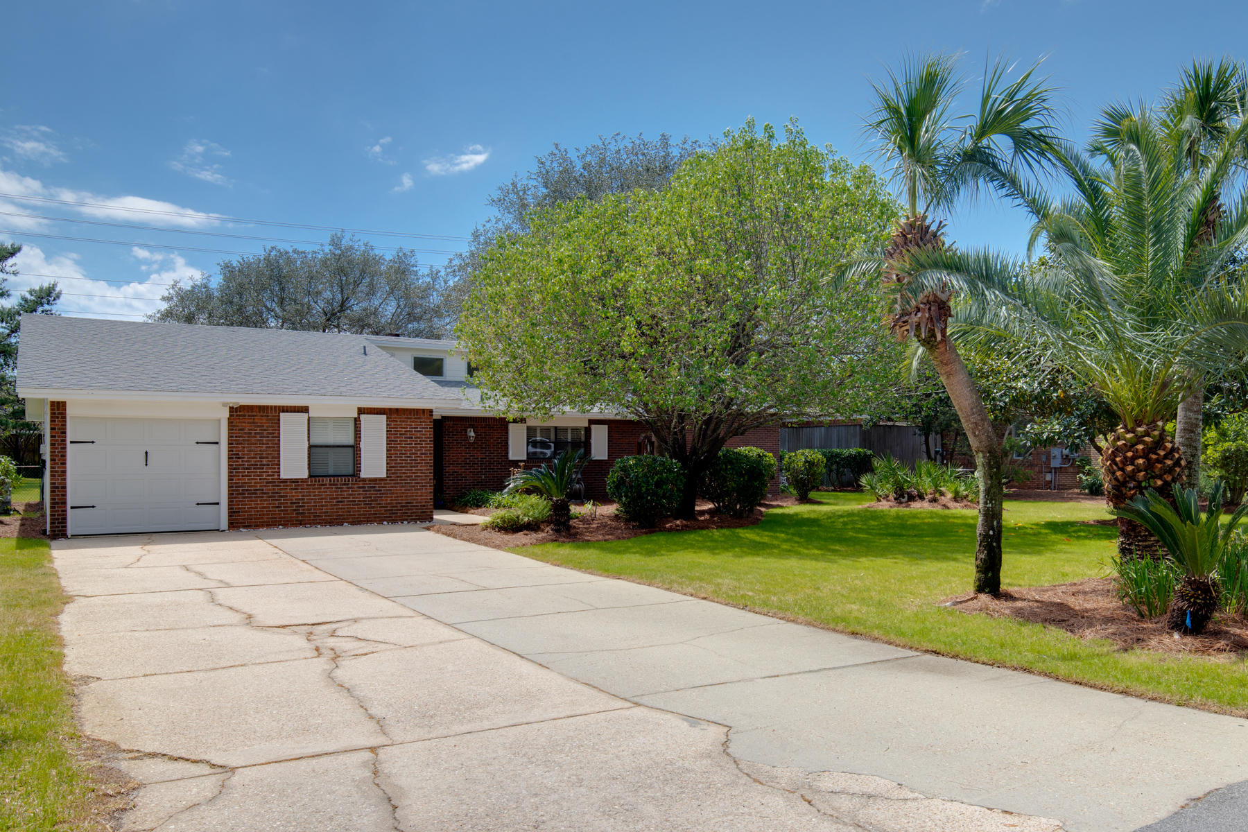 SANDESTIN ESTATES - Residential