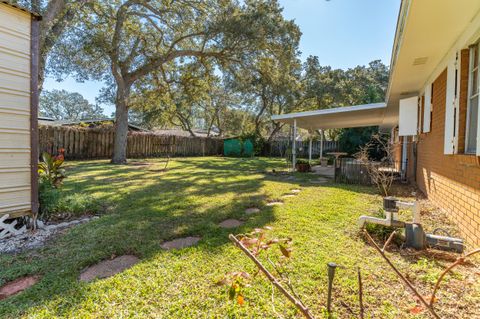 A home in Fort Walton Beach