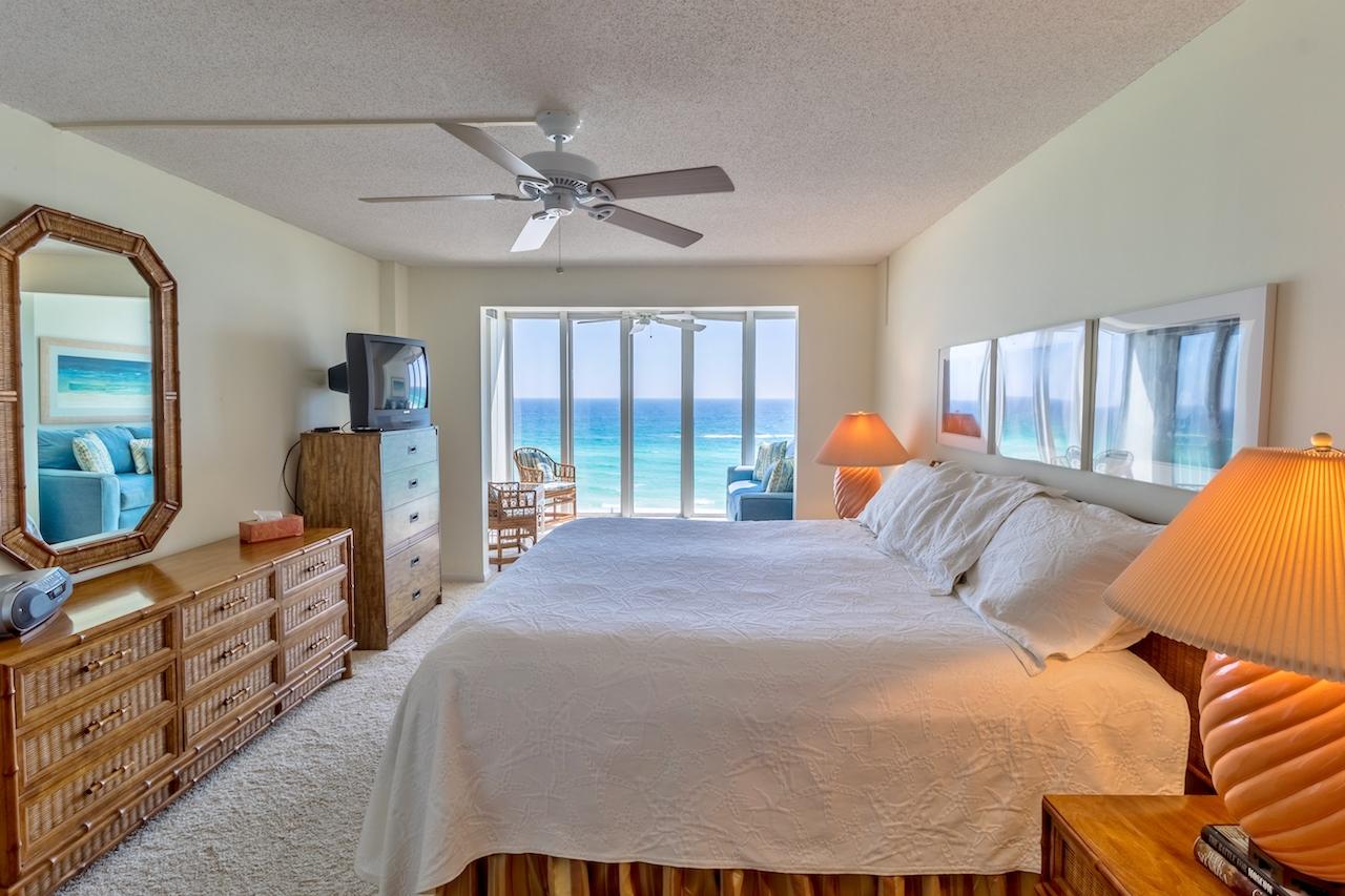 GULFSHORE CONDO - Residential