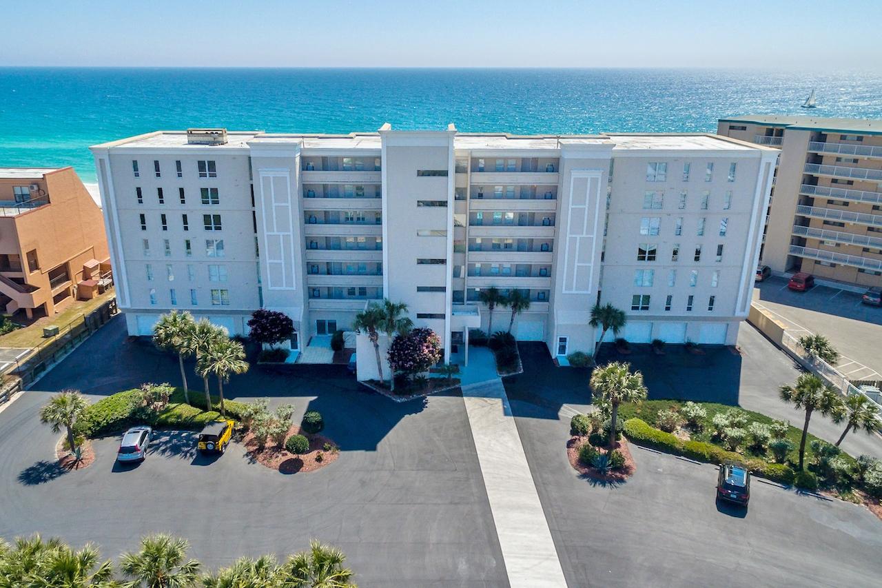 GULFSHORE CONDO - Residential