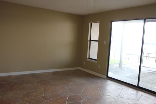 BAYOU PINES T/H - Residential