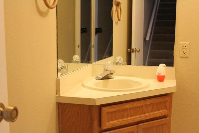 BAYOU PINES T/H - Residential