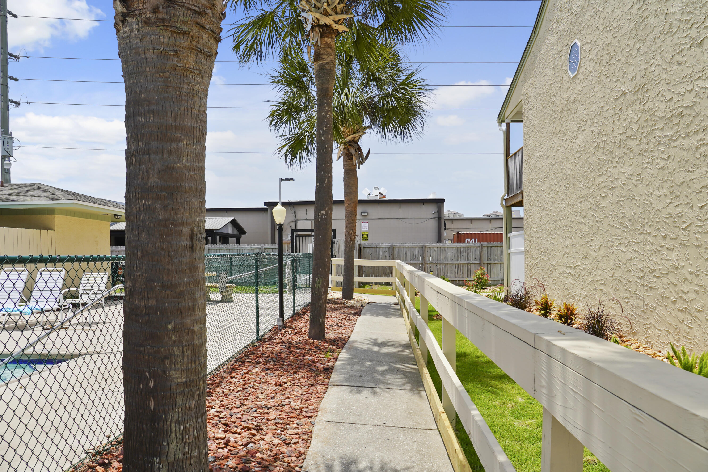 GULF HIGHLAND BEACH RESORT - Residential