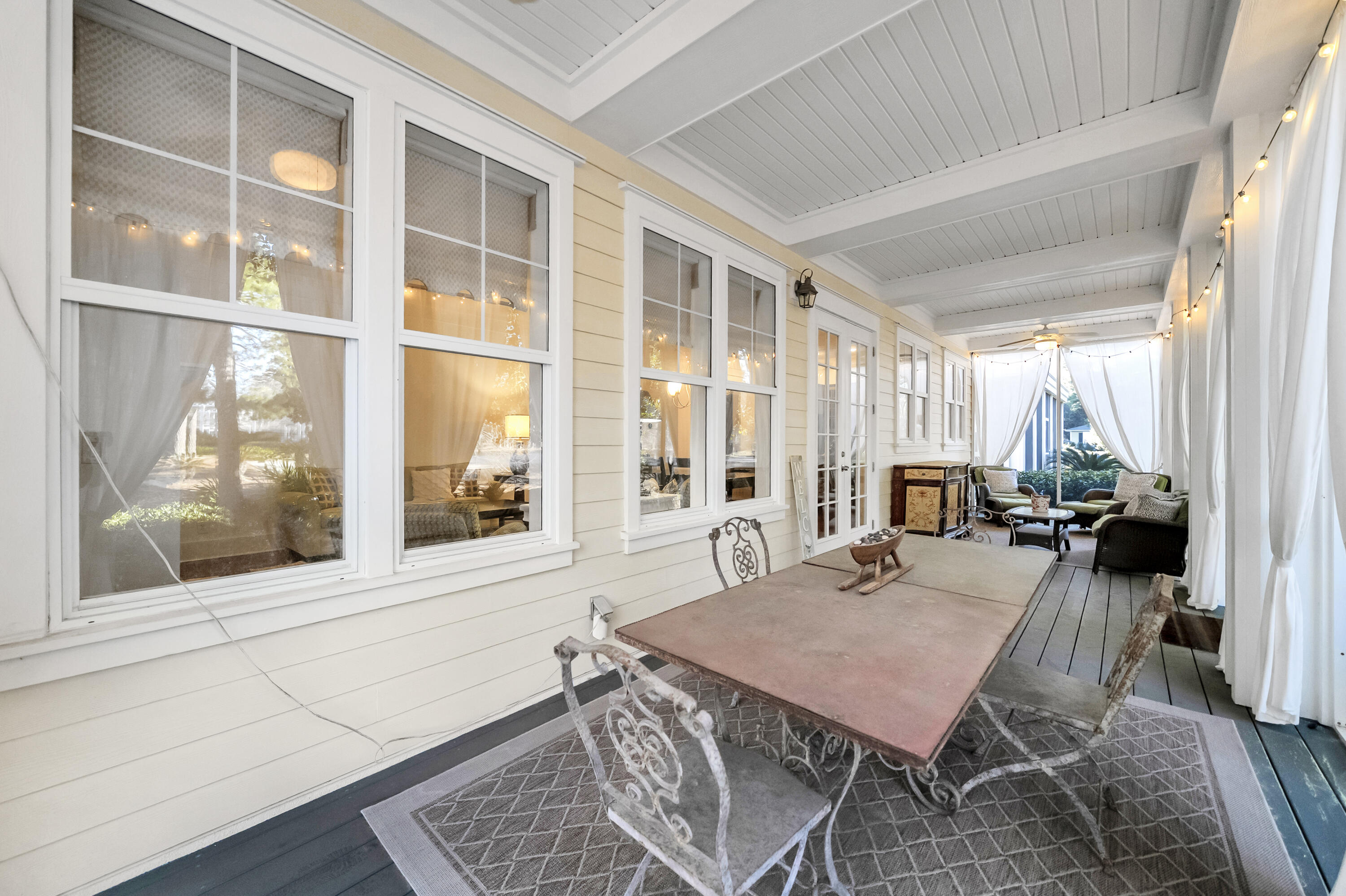 LAUREL GROVE - Residential