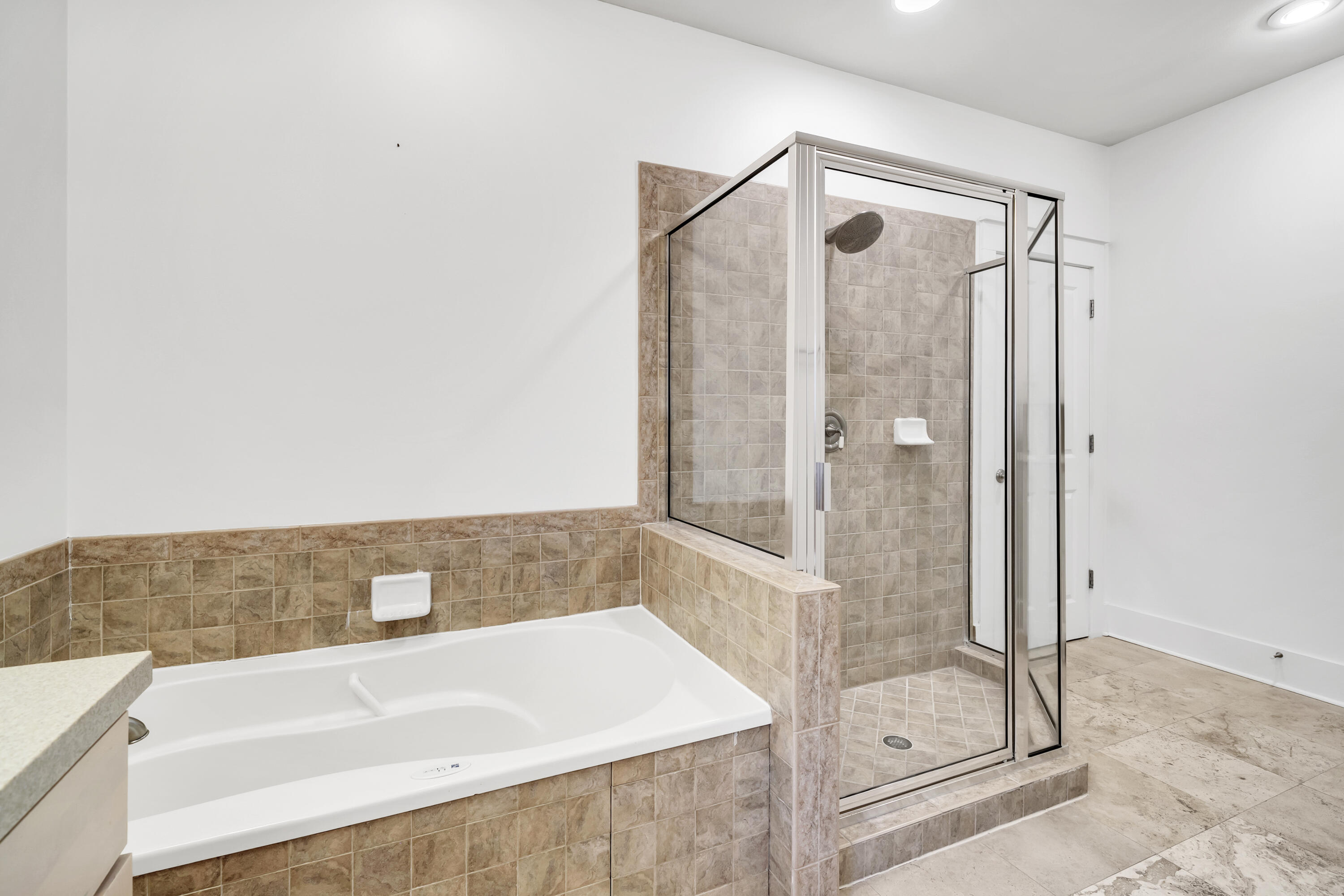 LAUREL GROVE - Residential