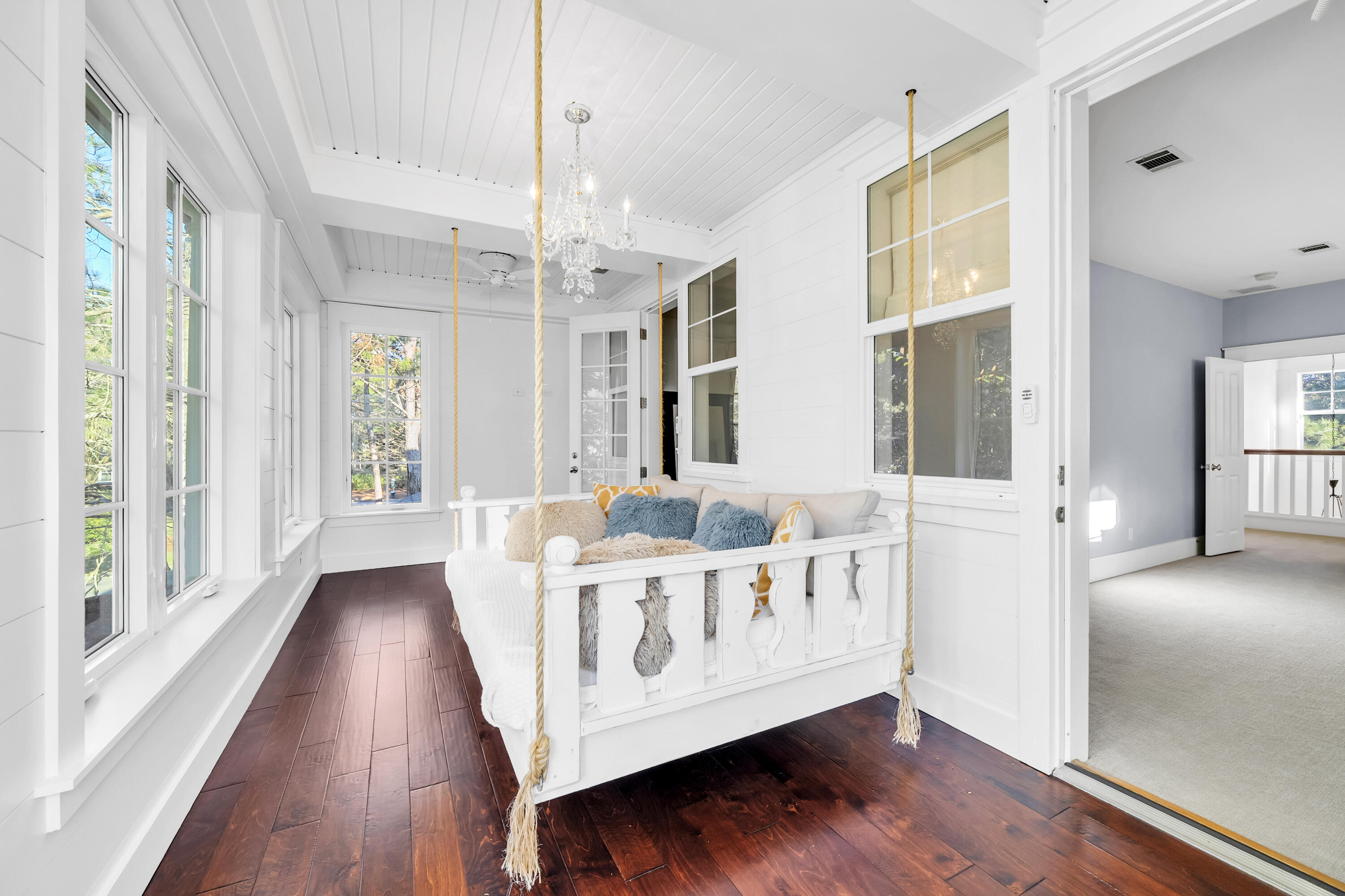 LAUREL GROVE - Residential