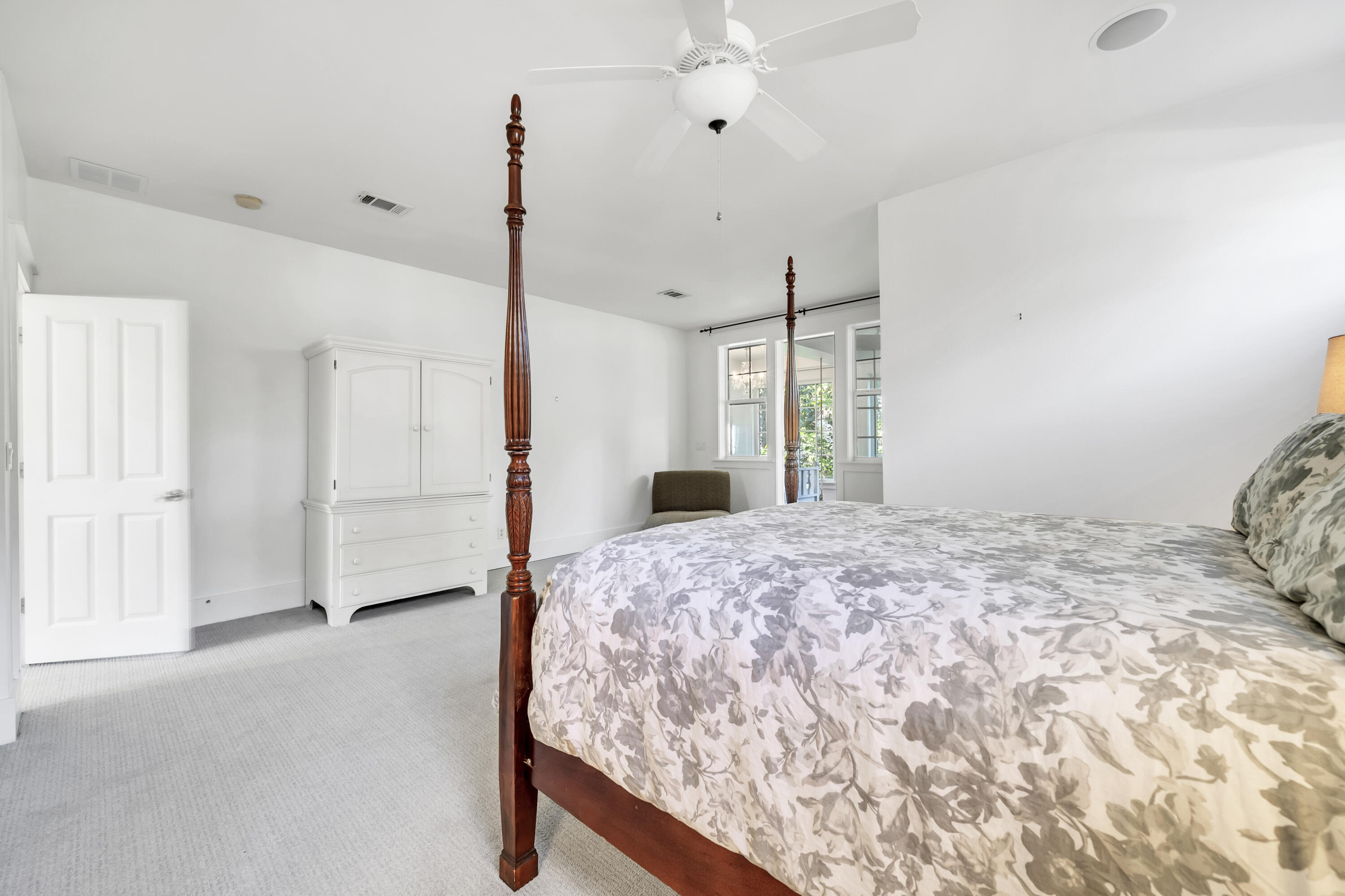 LAUREL GROVE - Residential