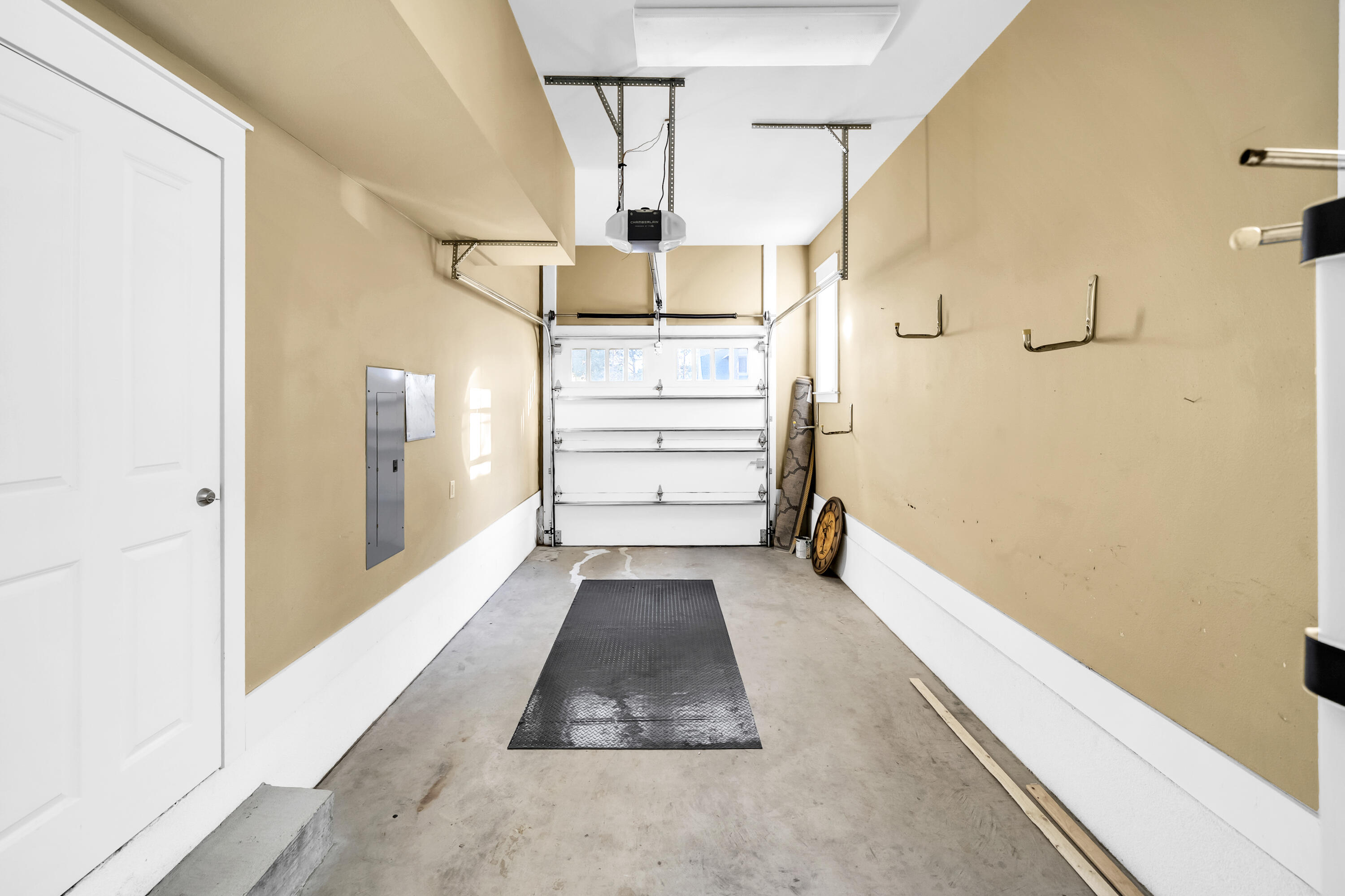 LAUREL GROVE - Residential