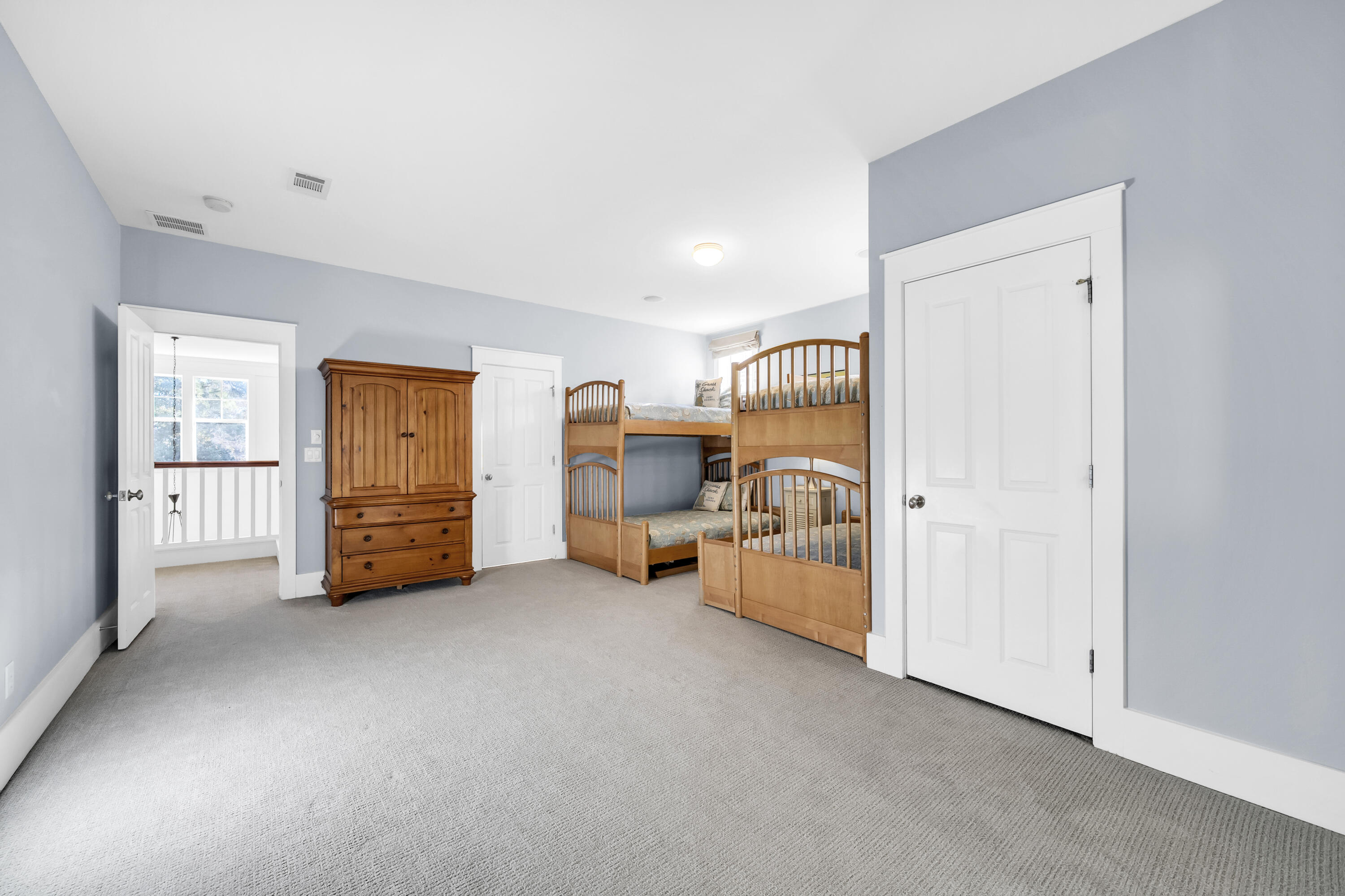 LAUREL GROVE - Residential