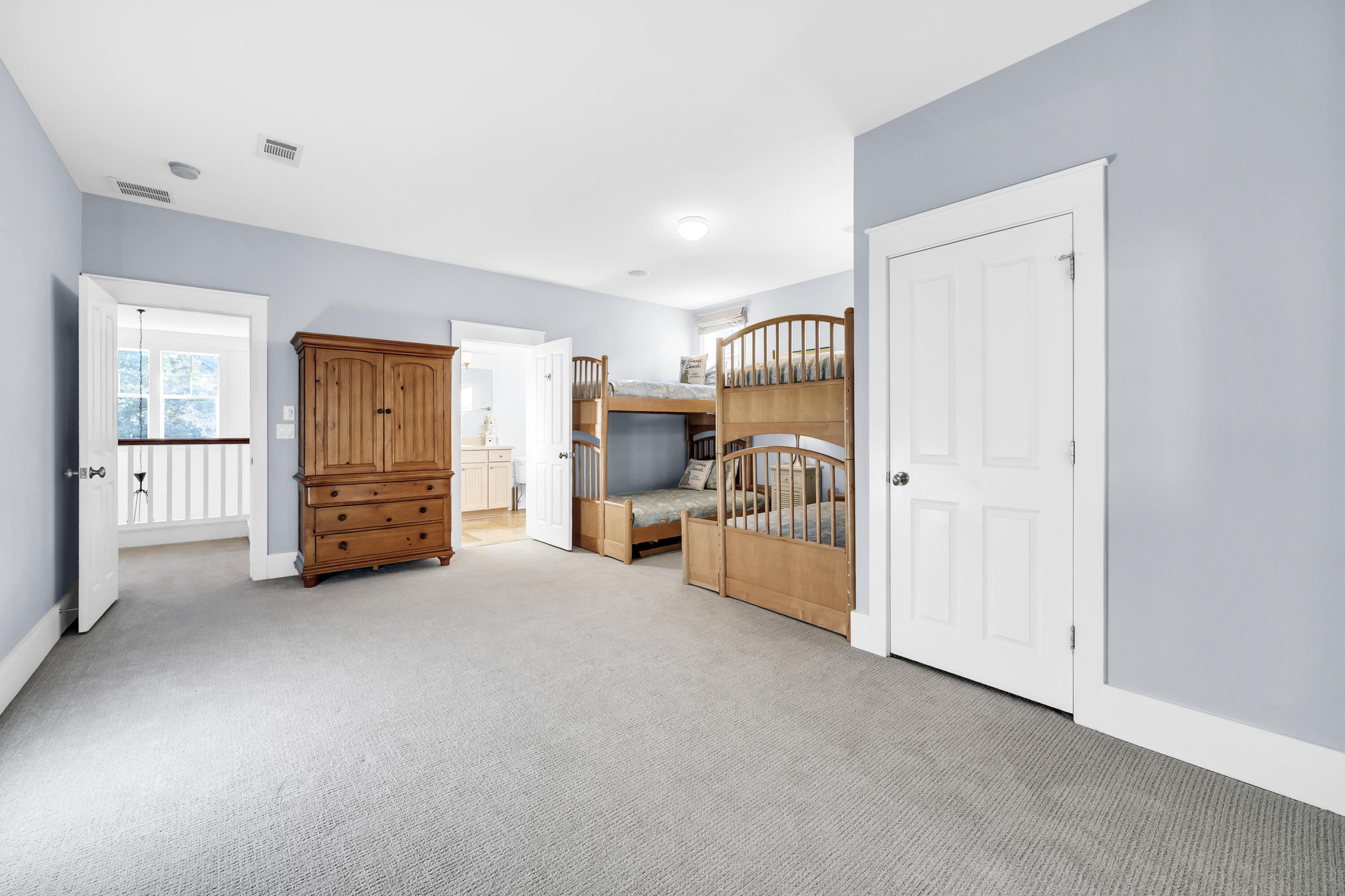 LAUREL GROVE - Residential